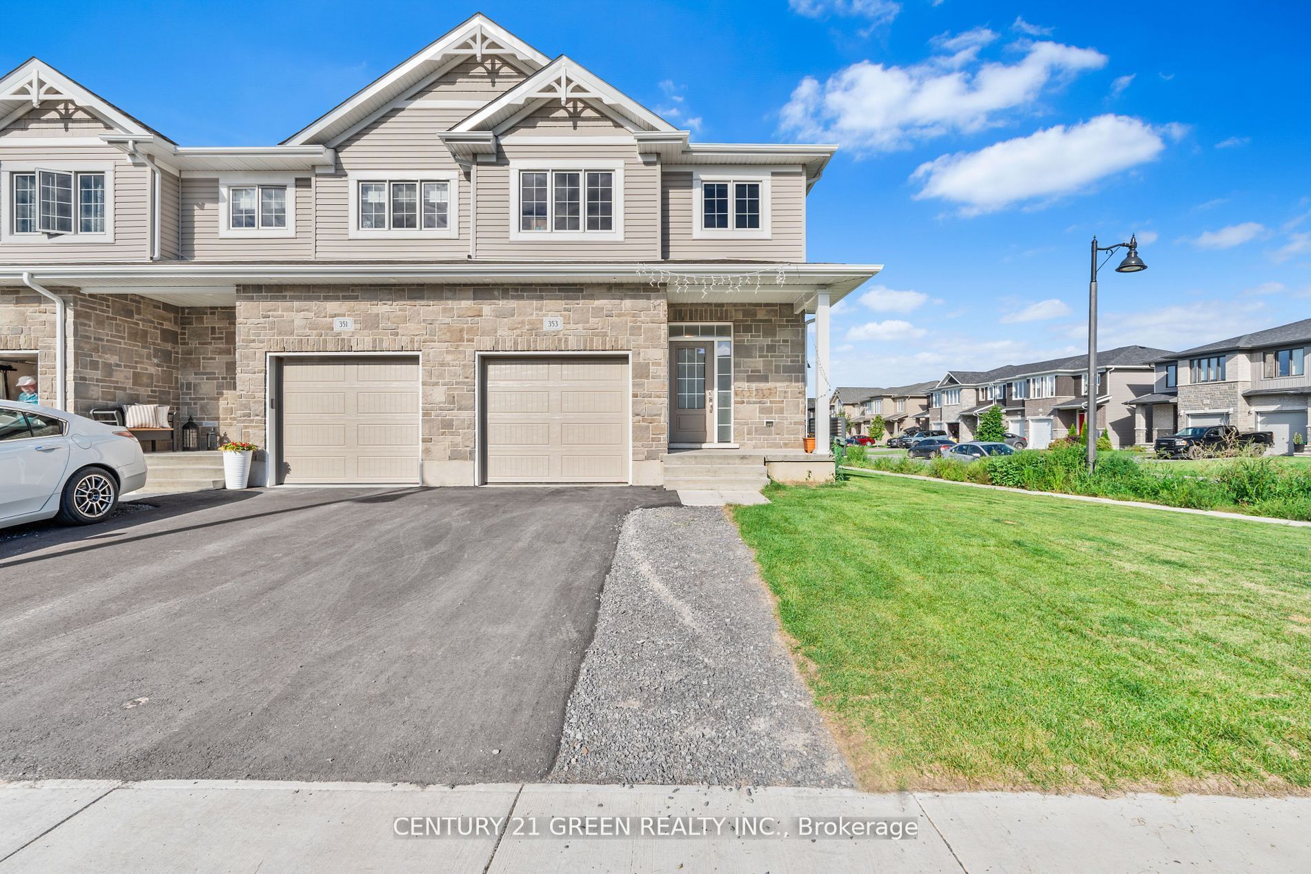 353 Buckthorn Drive Property Photo