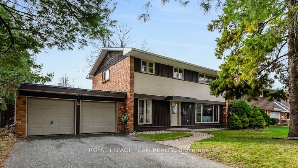 12 Pellan Crescent Property Photo 1