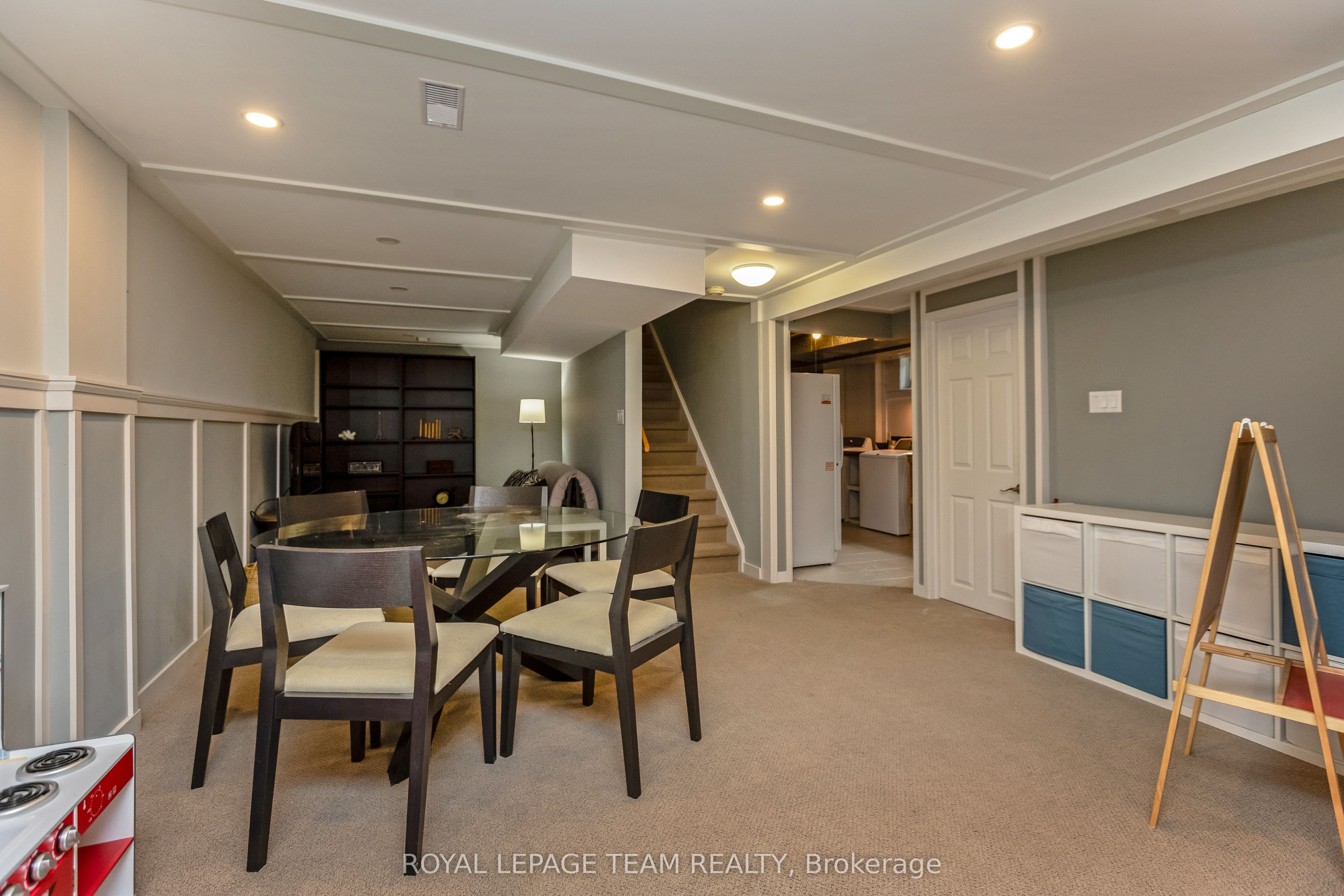 12 Pellan Crescent Property Photo 22