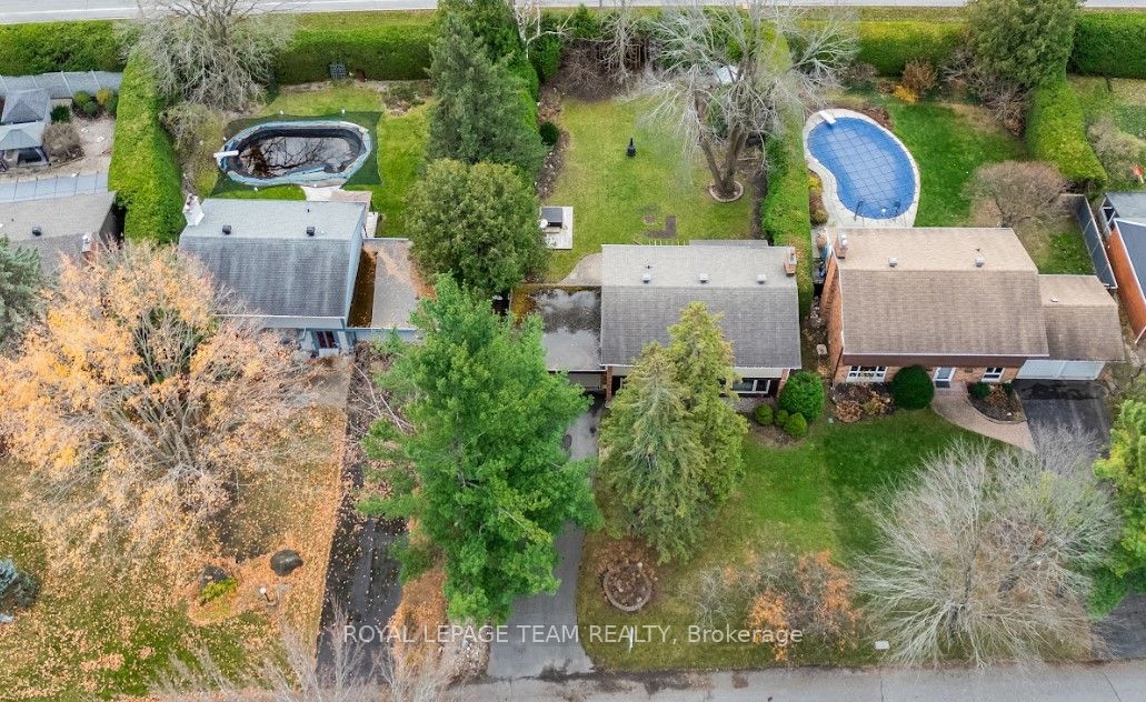 12 Pellan Crescent Property Photo 26