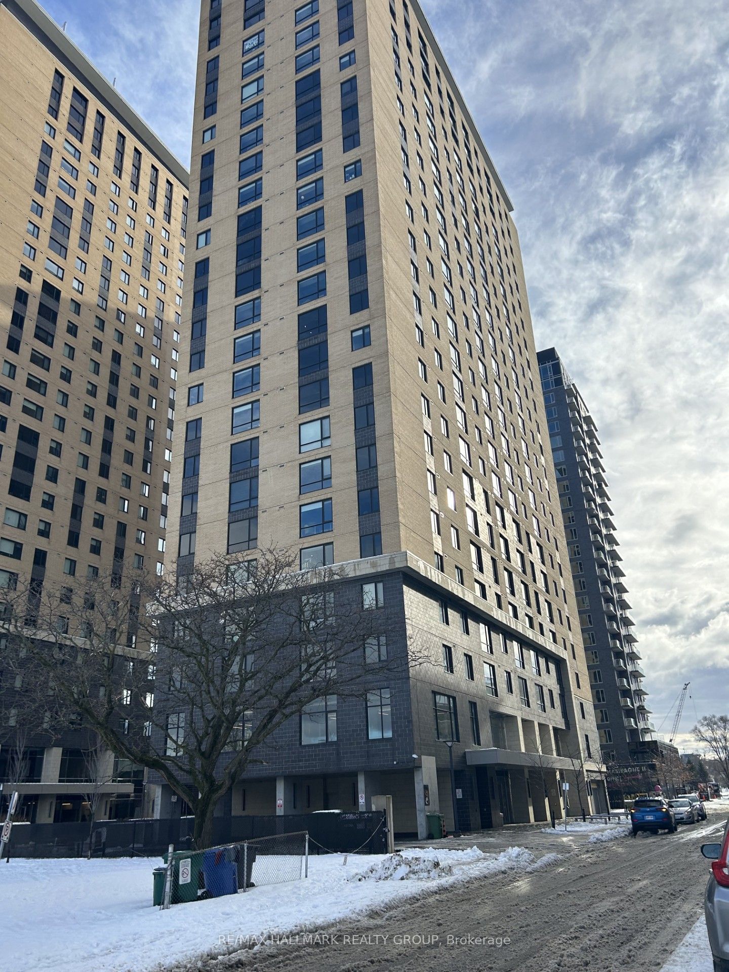 #2616 - 105 Champagne Avenue Property Photo