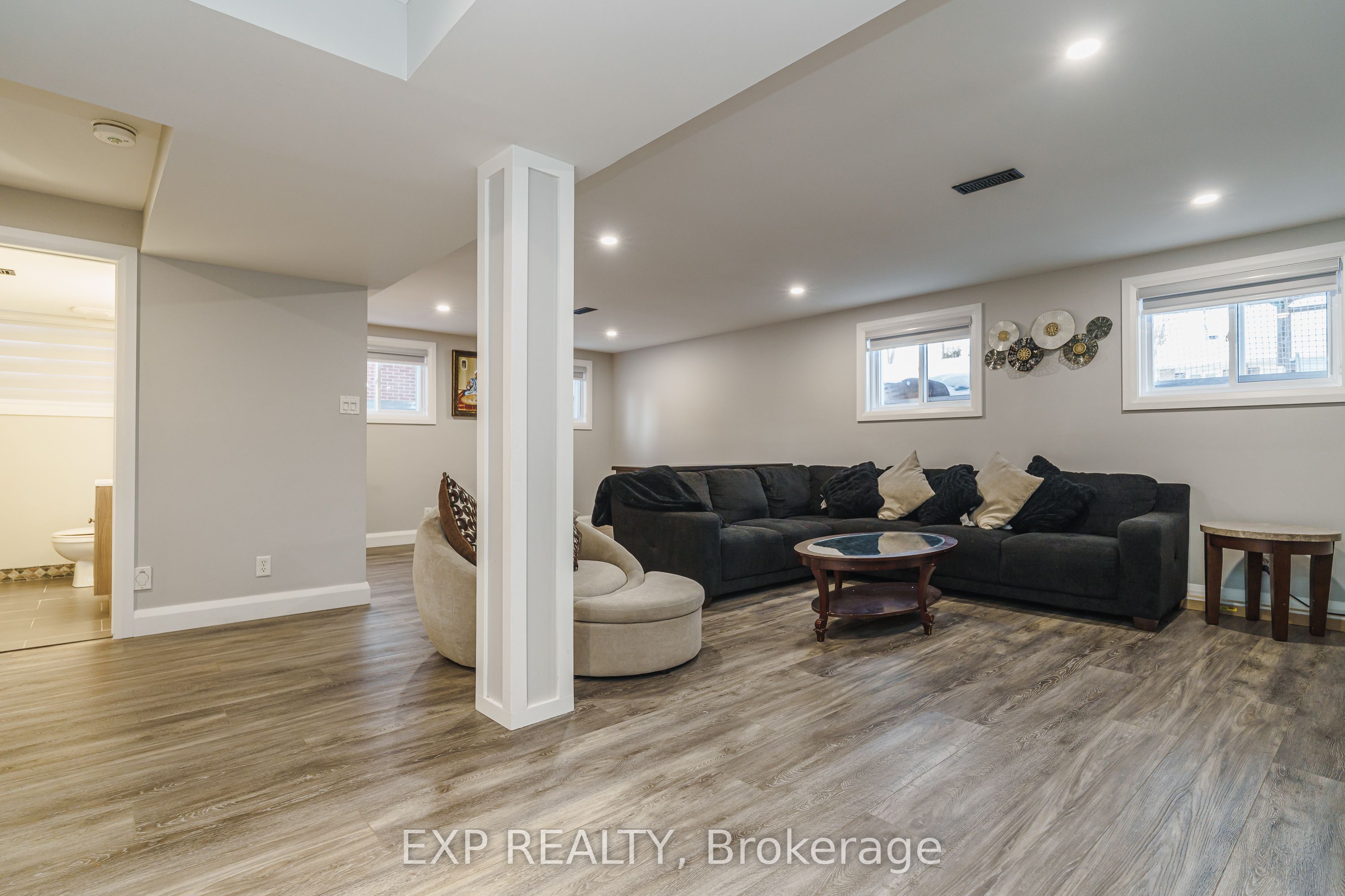 1885 Arizona Avenue Property Photo 21