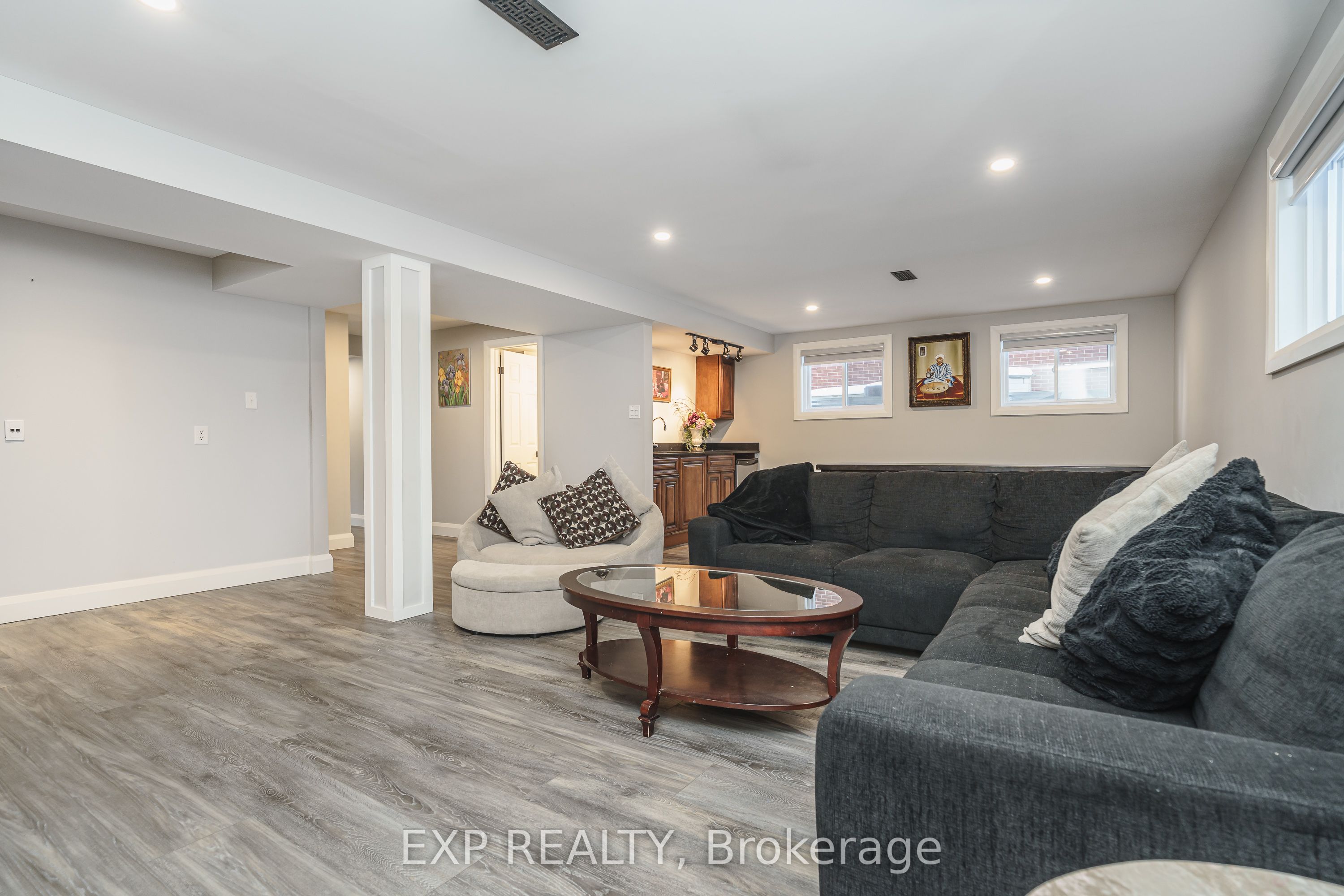 1885 Arizona Avenue Property Photo 22