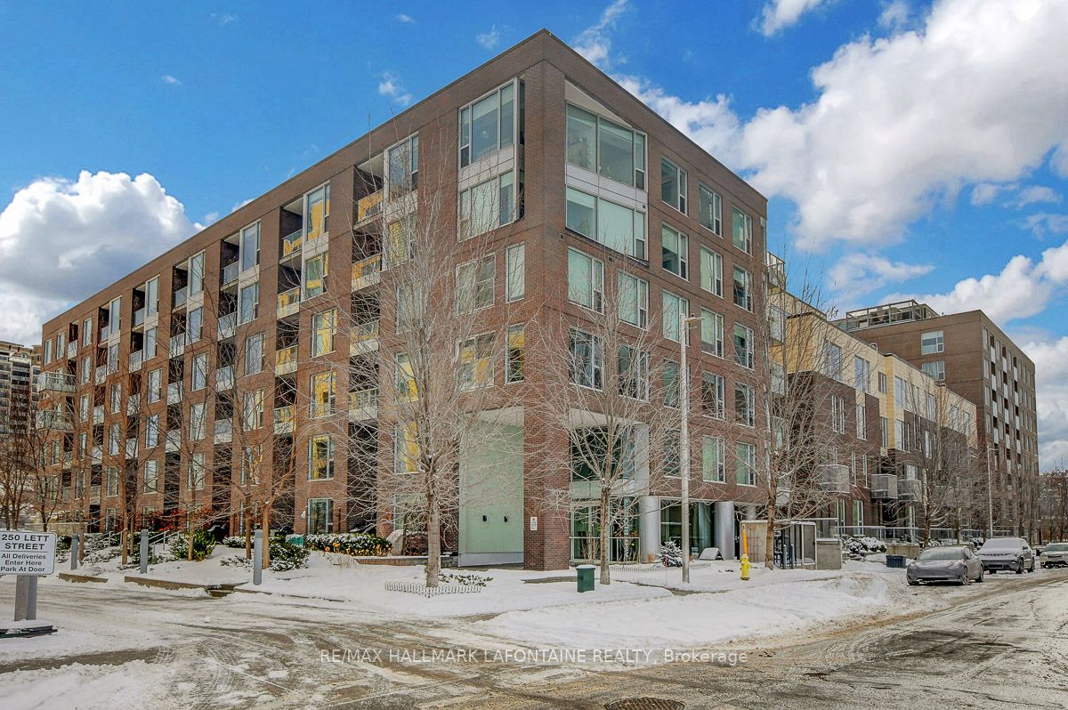 300 Lett St Property Photo