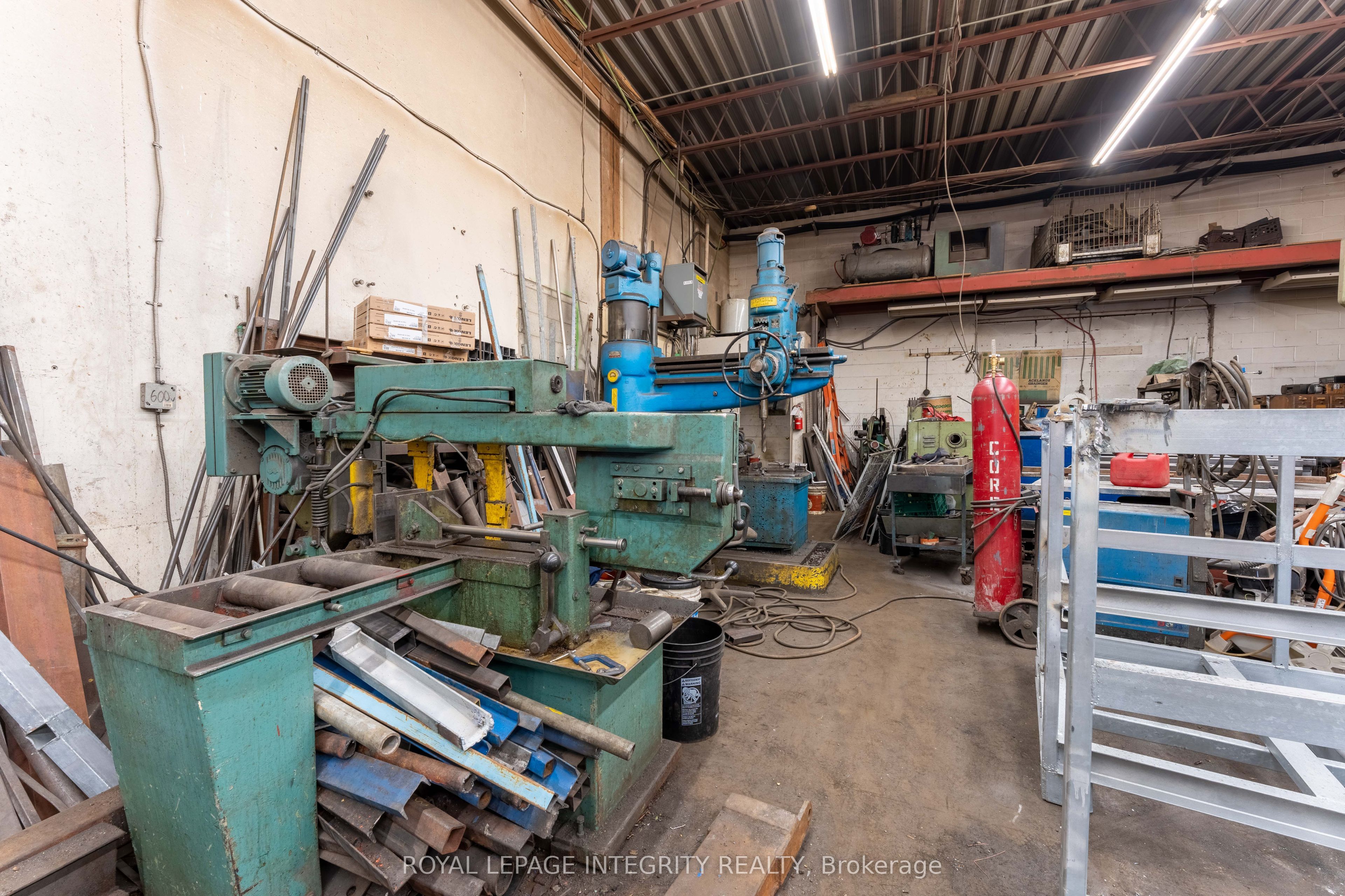 #113 - 2535 Blackwell Street Property Photo 13