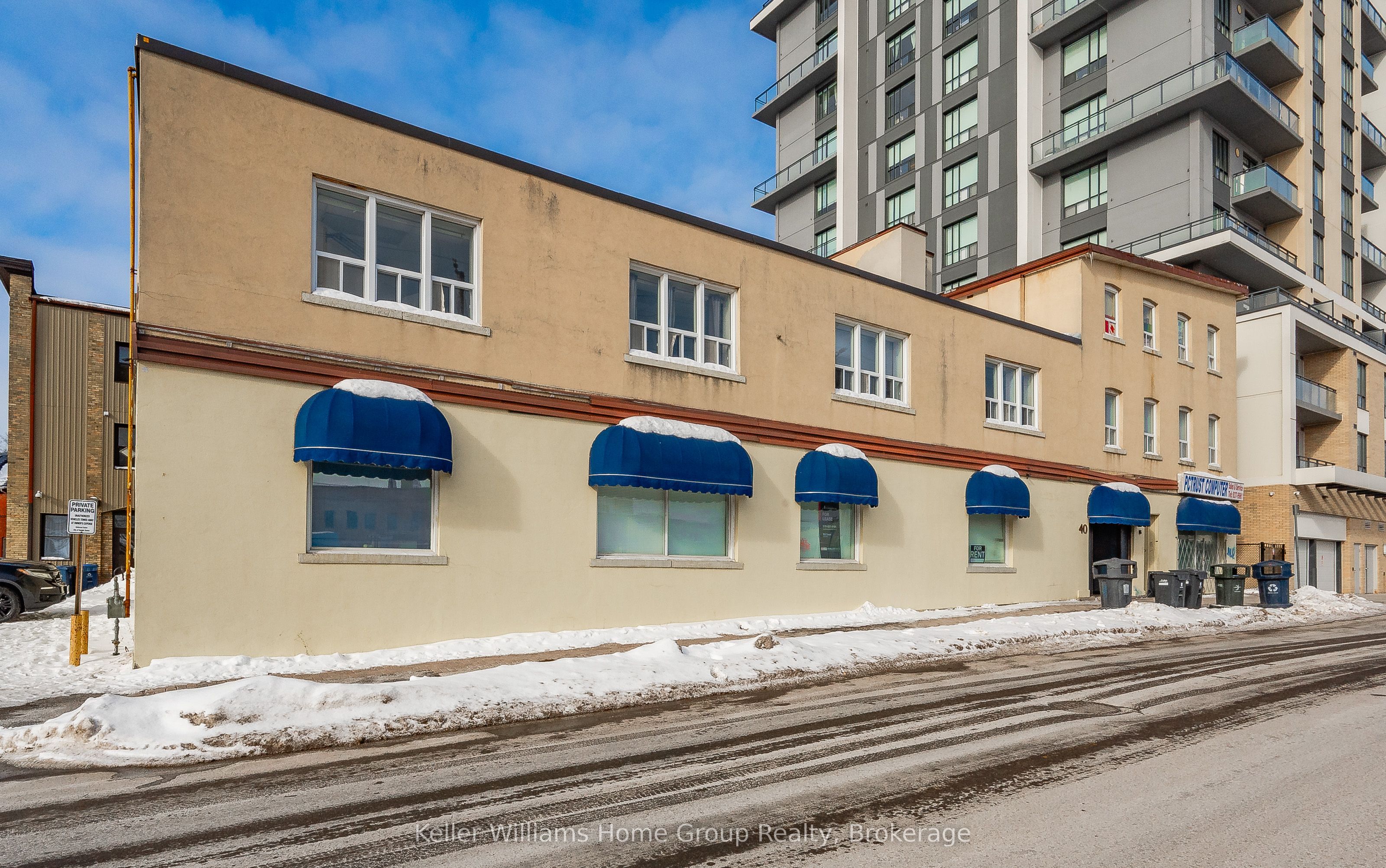 #201 - 40 Baker Street Property Photo 2