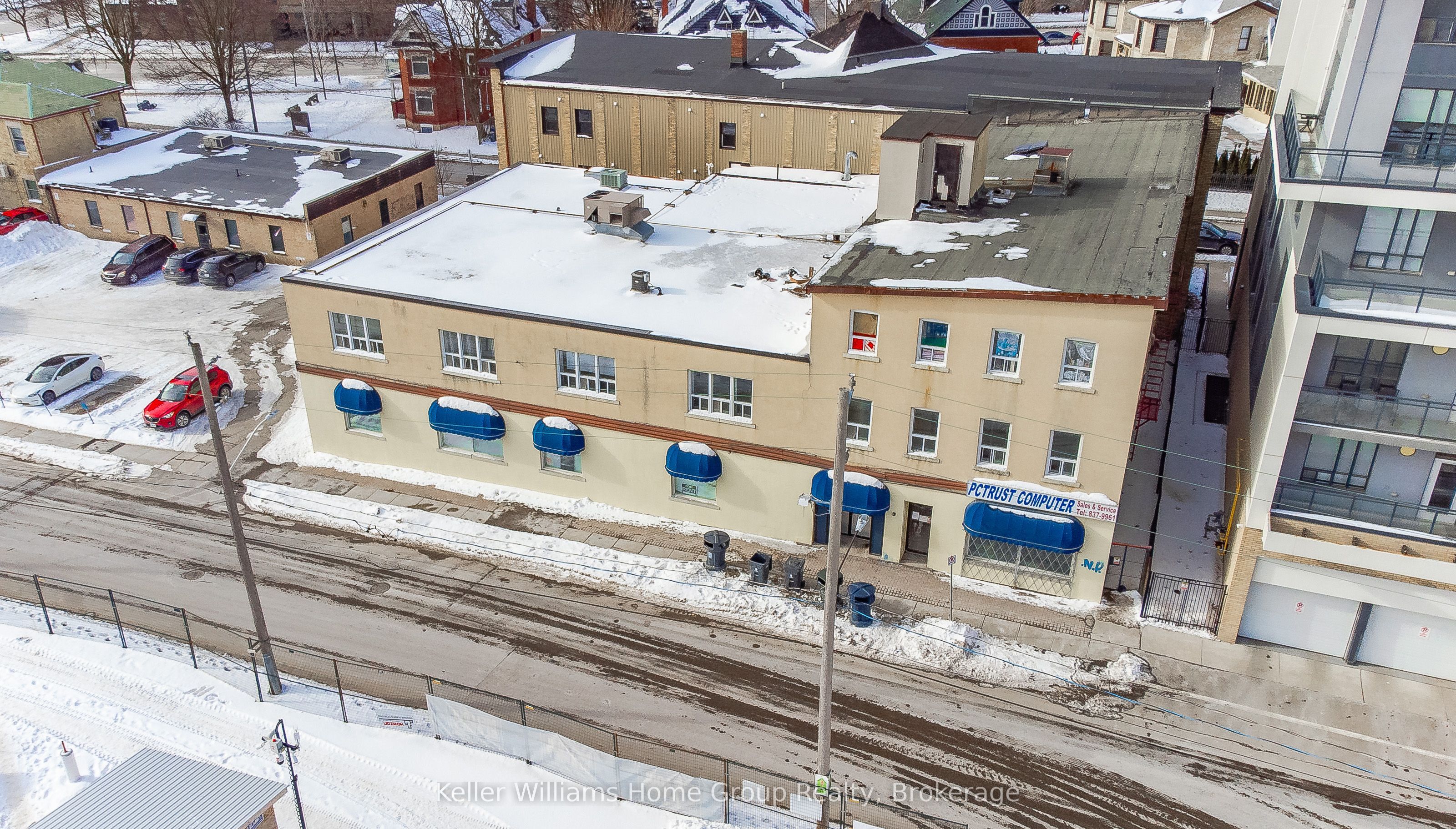 #201 - 40 Baker Street Property Photo 5