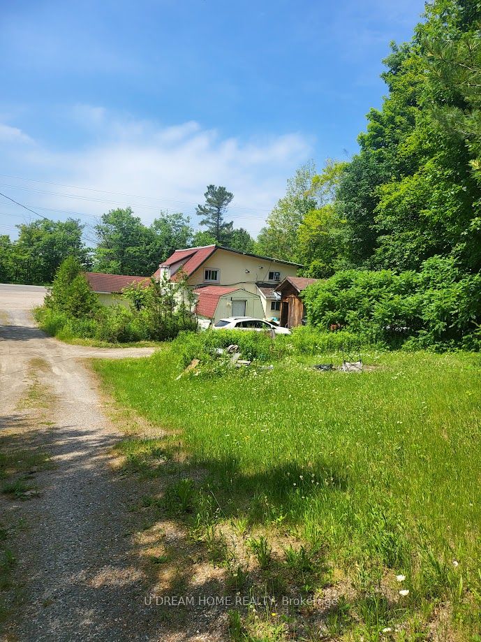 2874 Muskoka 169 Road Property Photo 2