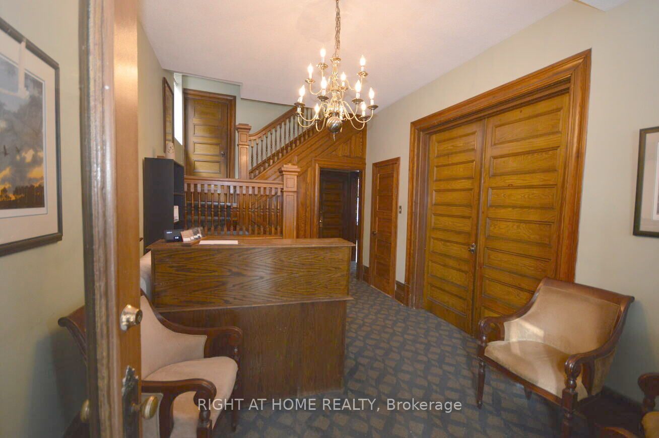 249 Mcleod Street Property Photo 1