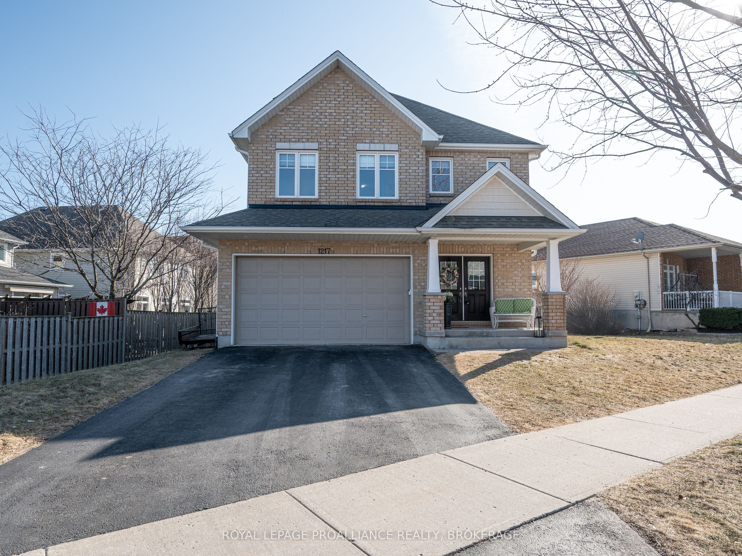 1217 Greenwood Park Drive Property Photo 1
