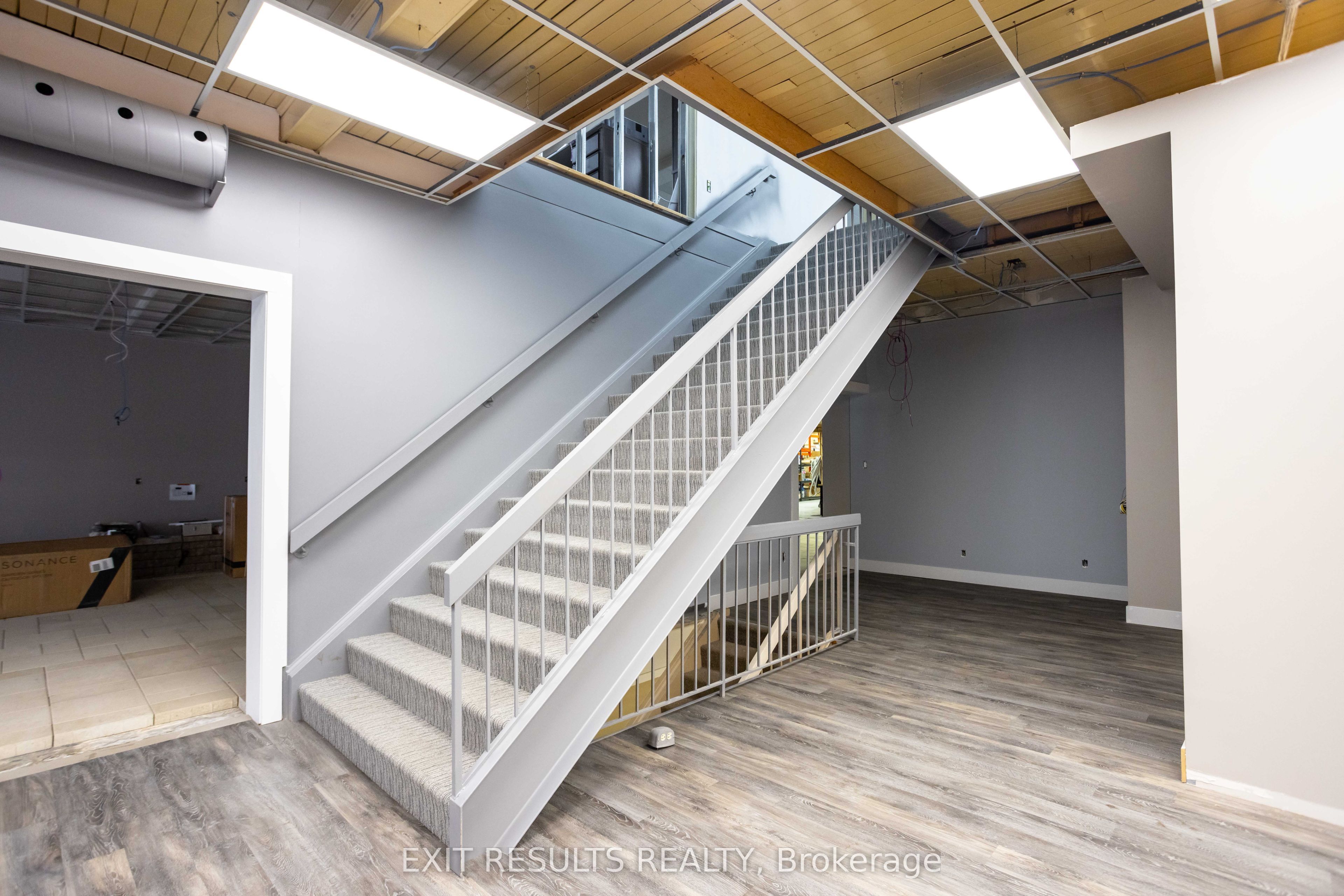 1027 Notre Dame Street Property Photo 15