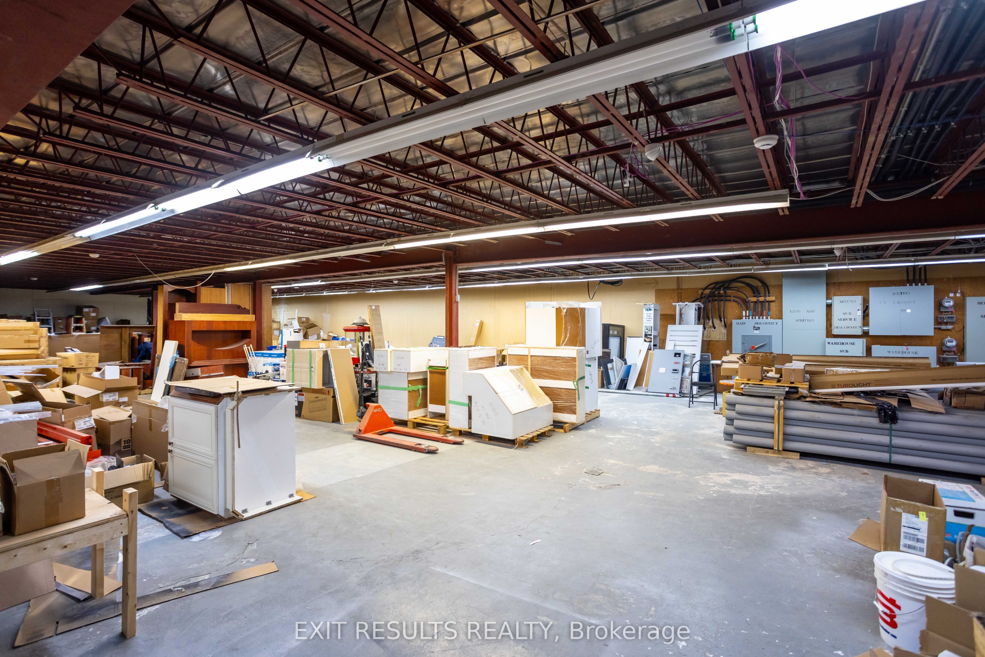 1027 Notre Dame Street Property Photo 35