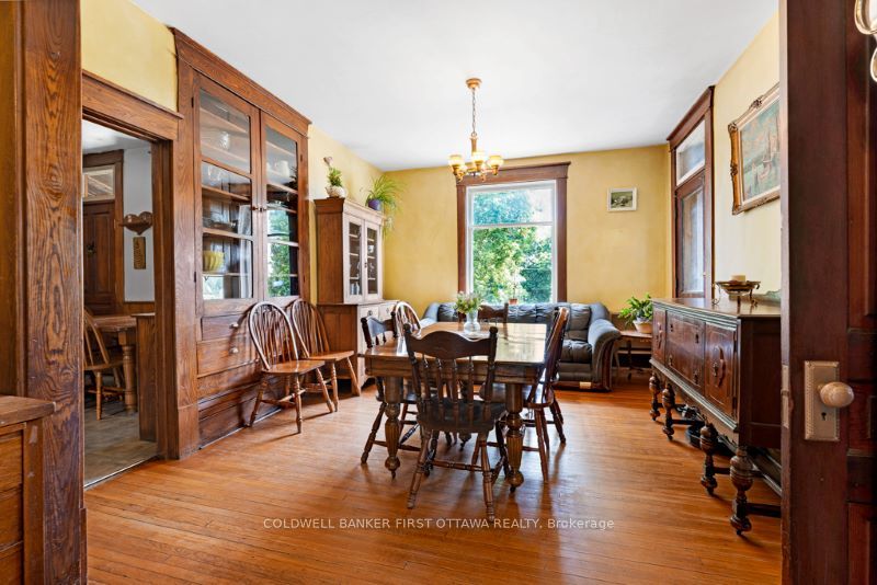 195 Montgomery Road Property Photo 13