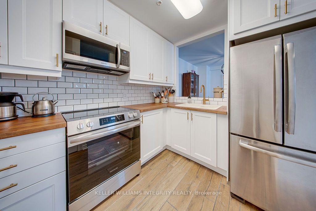 253 Cumberland Street Property Photo 14