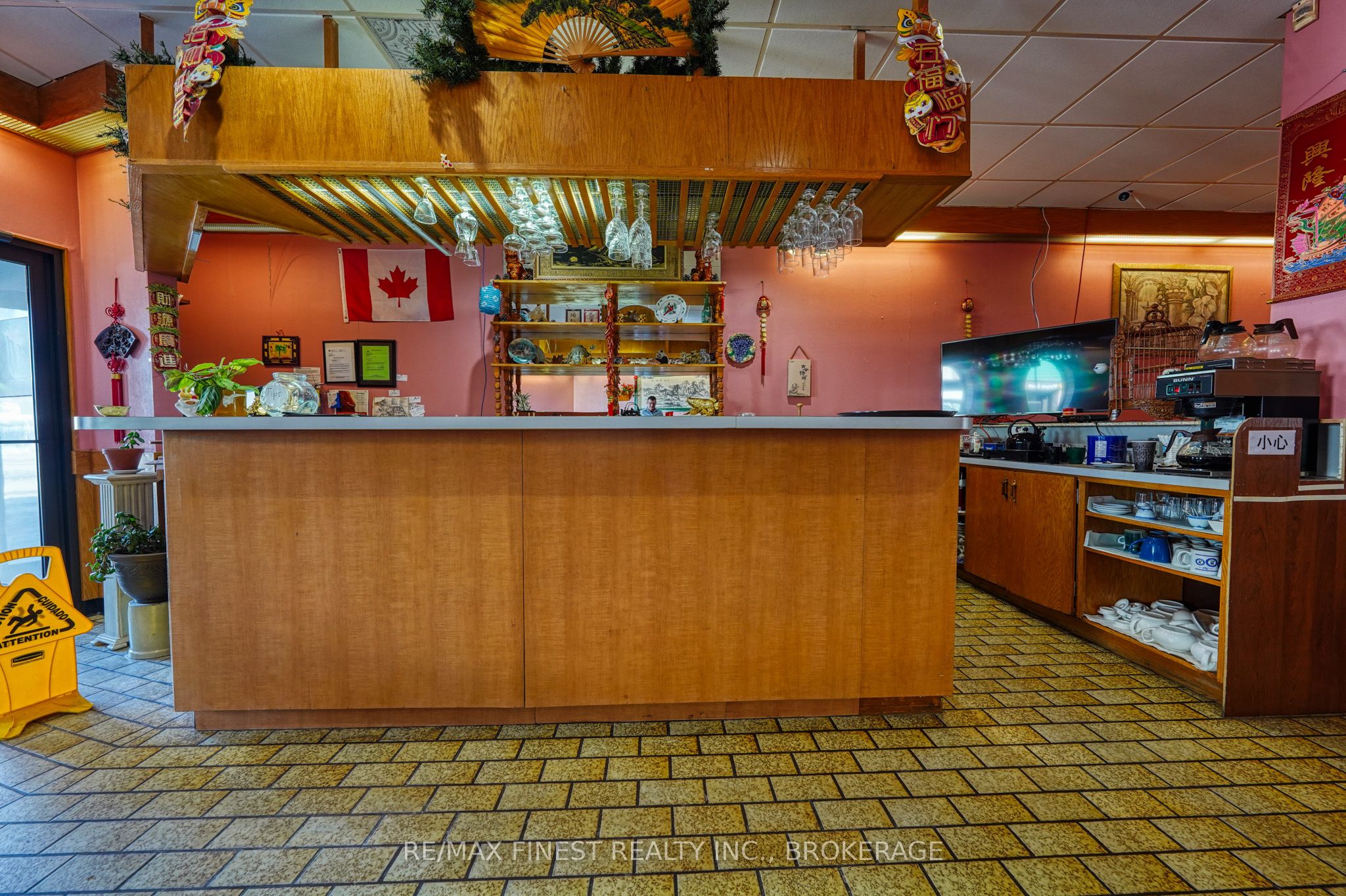 842 Princess Street Property Photo 4