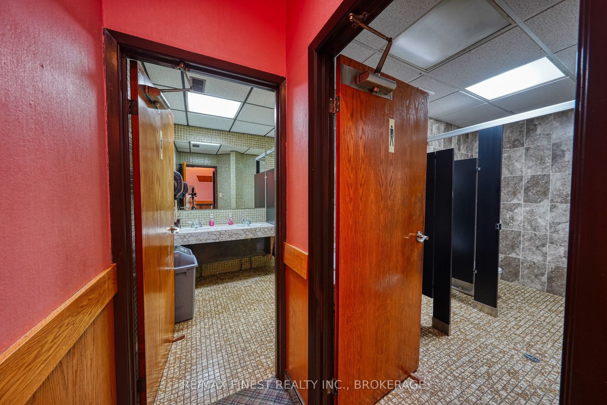 842 Princess Street Property Photo 11