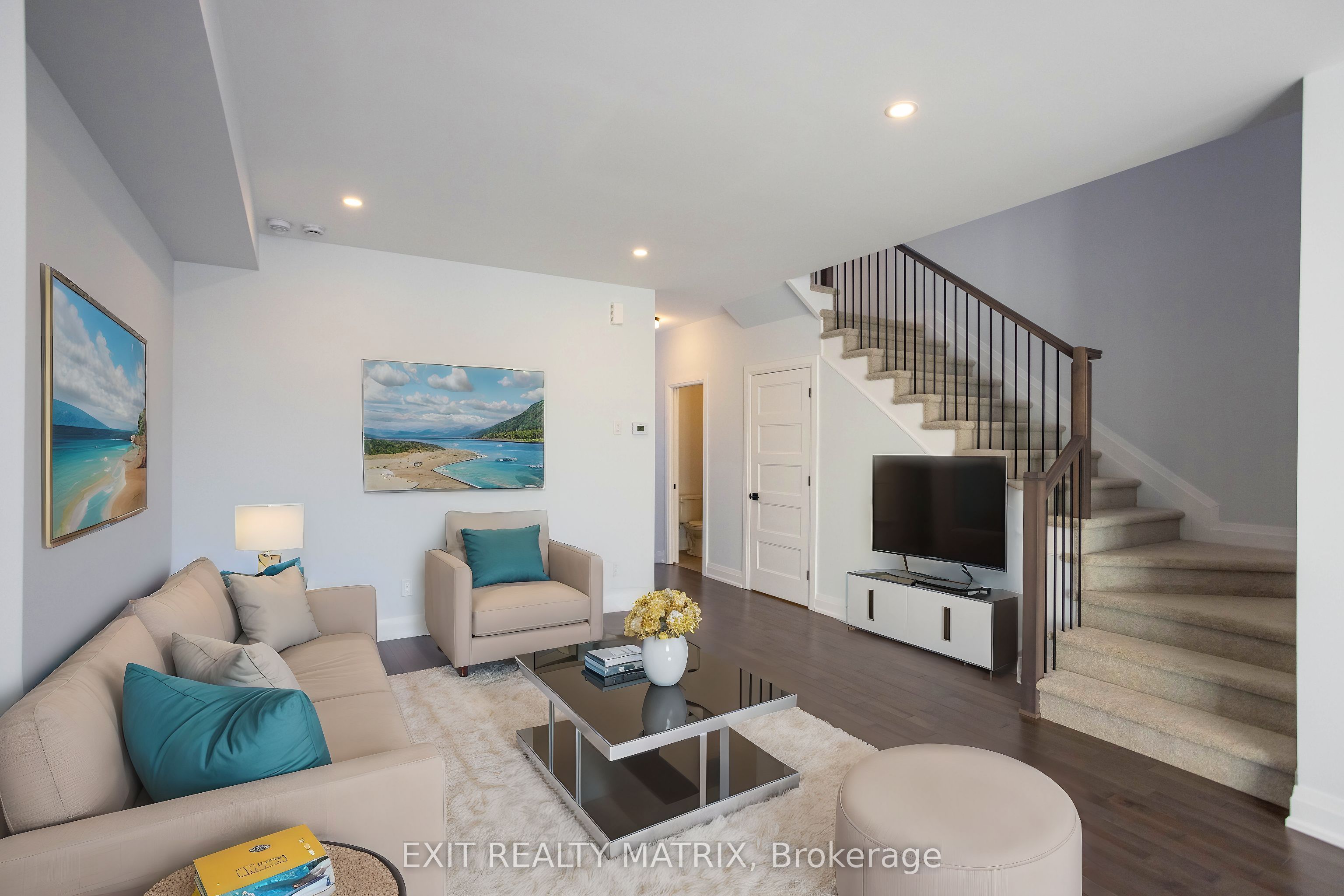 968 Cologne Street Property Photo 10