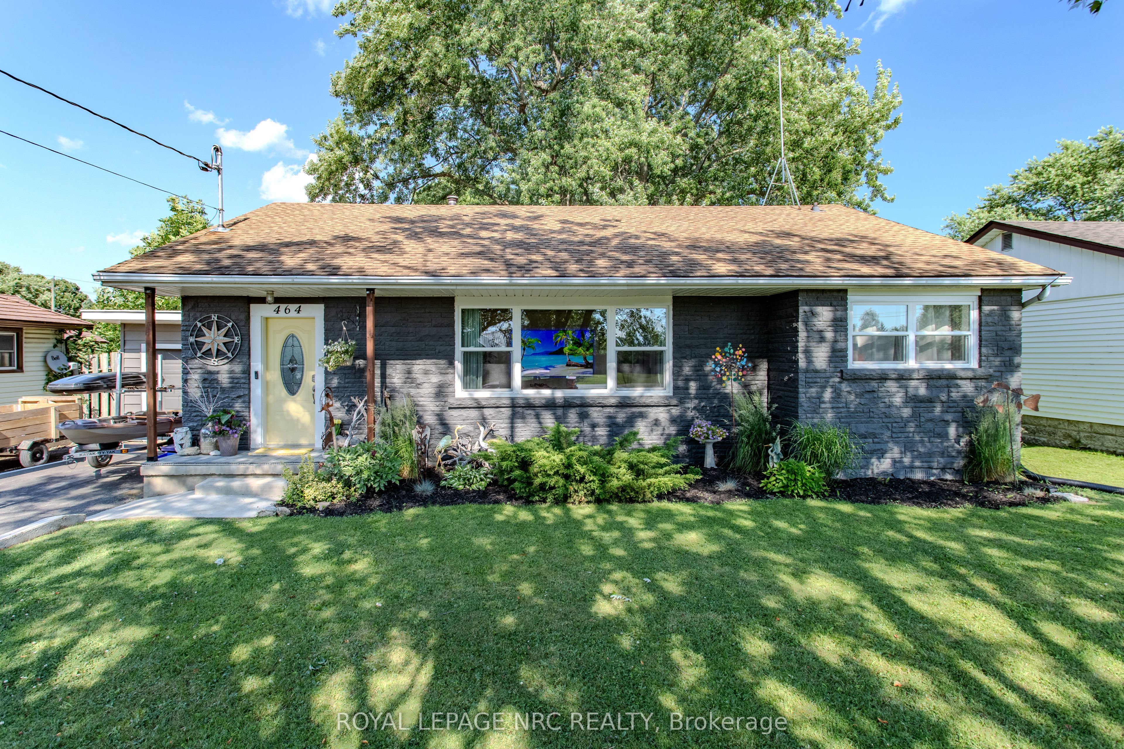 464 Gorham Road Property Photo 1