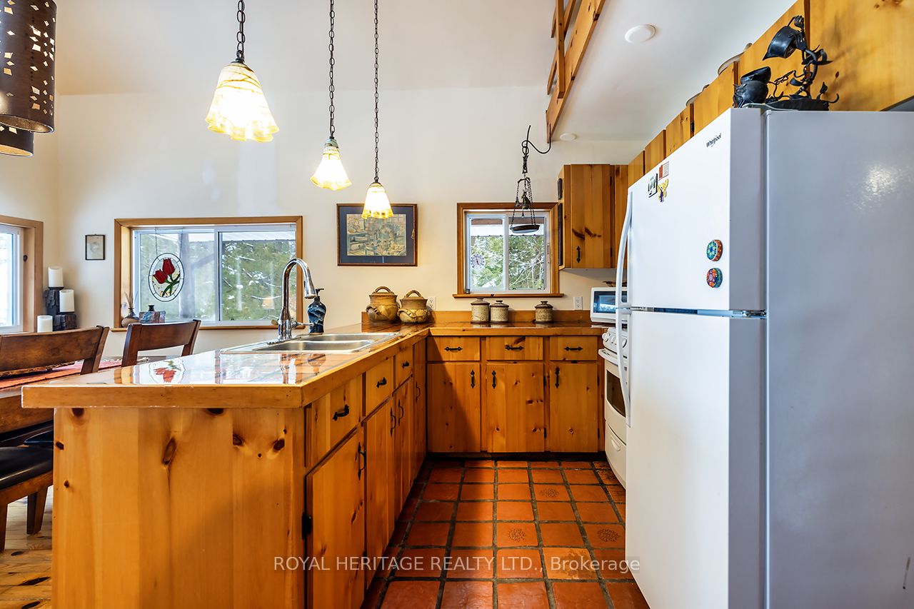 599c Commanda Lake Road Property Photo 6