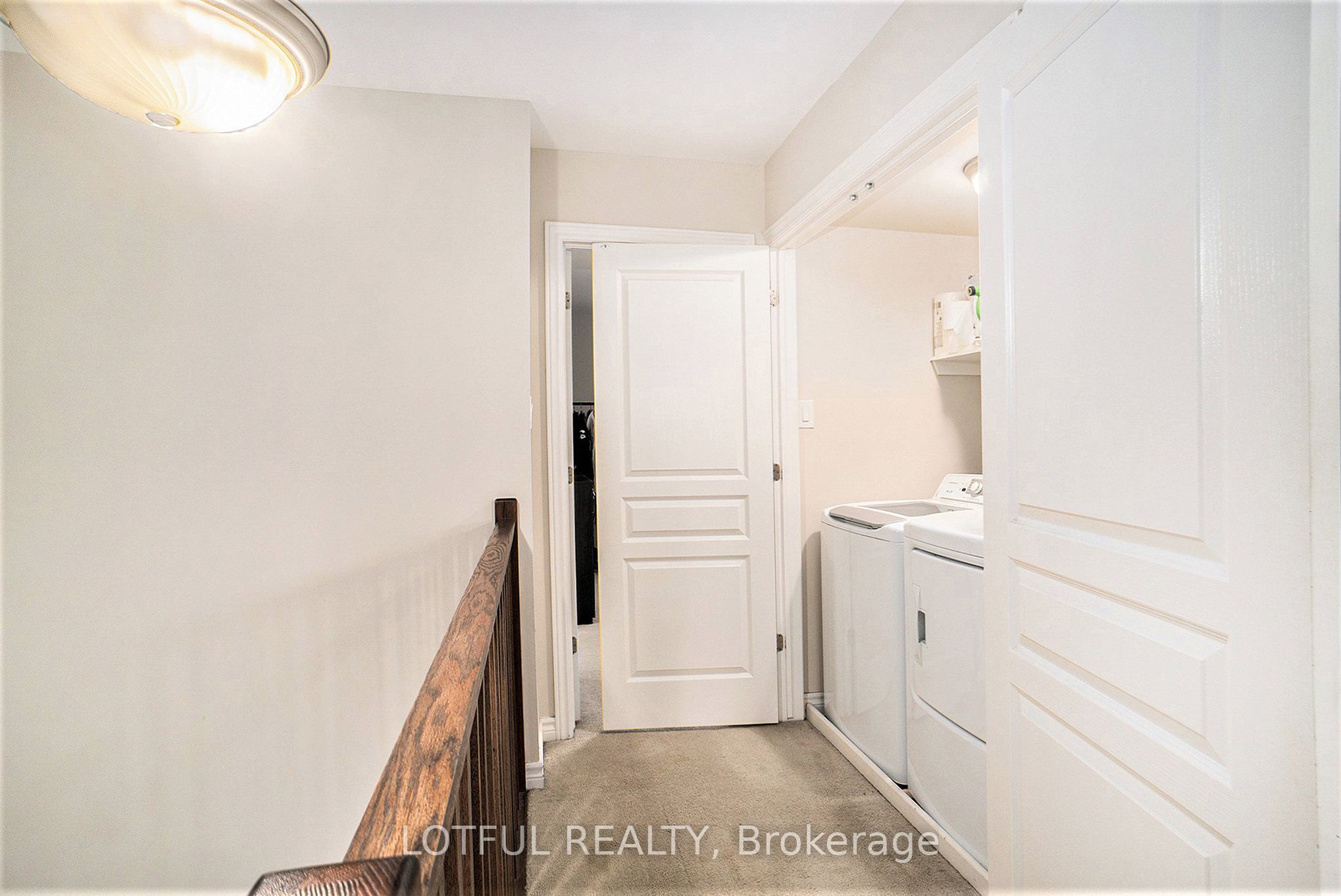 336 Rainrock Crescent Property Photo 20