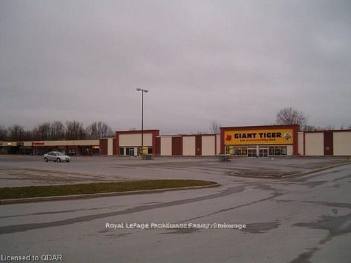 #122 - 266 Dundas Street Property Photo 2