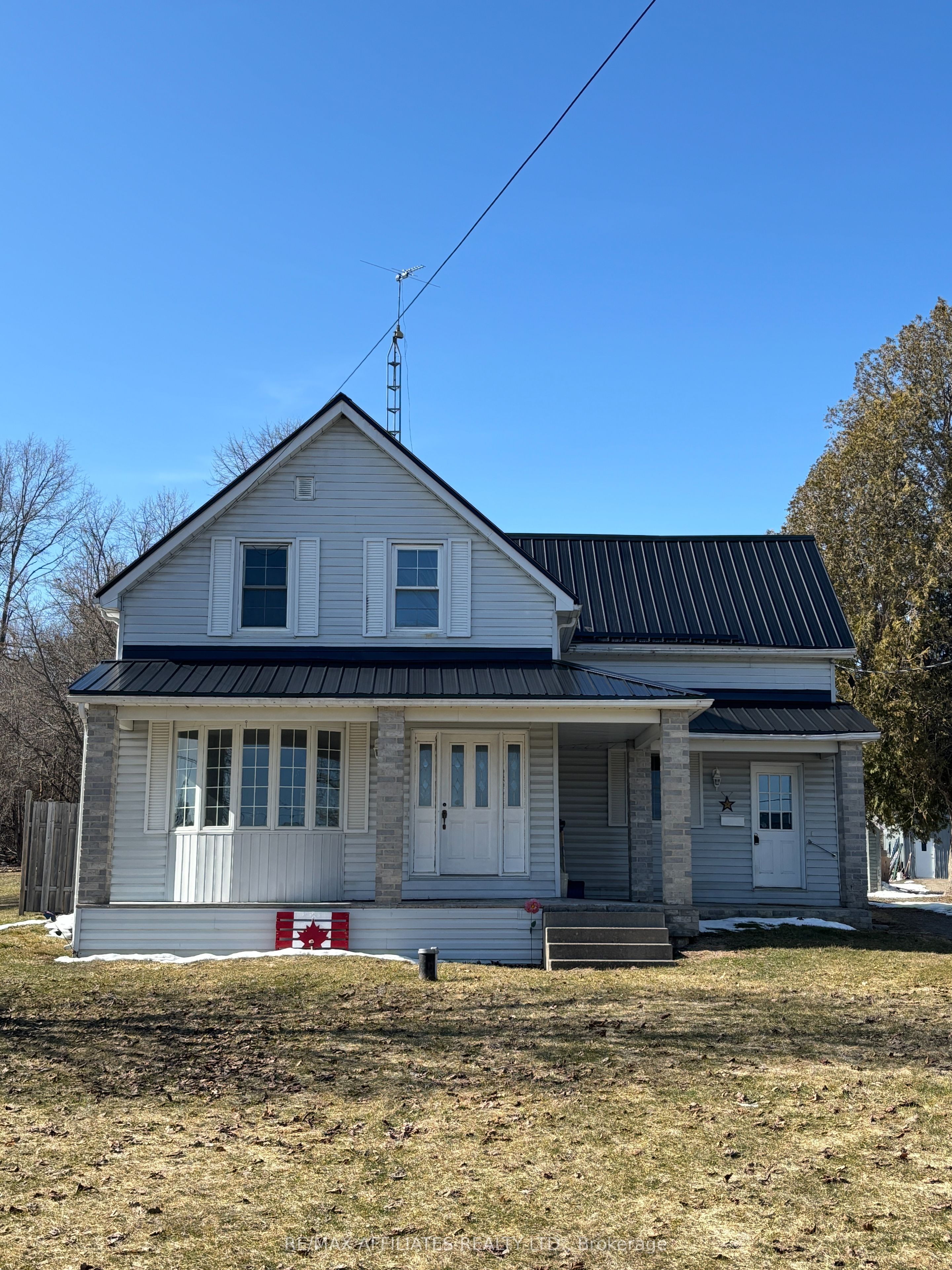 56 Centre Street Property Photo 1
