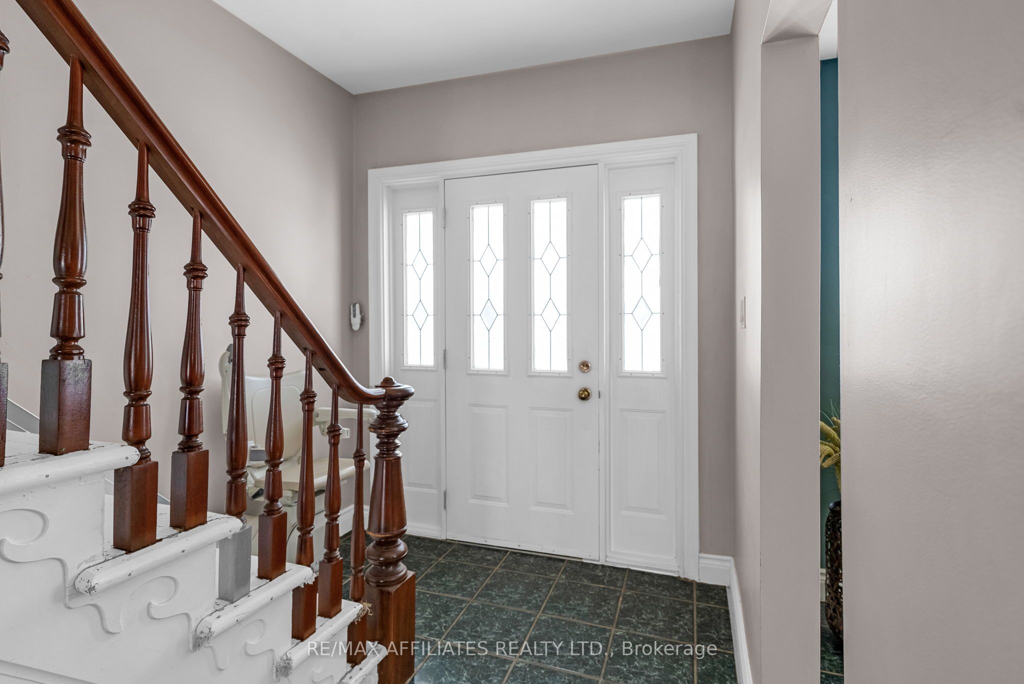 56 Centre Street Property Photo 13