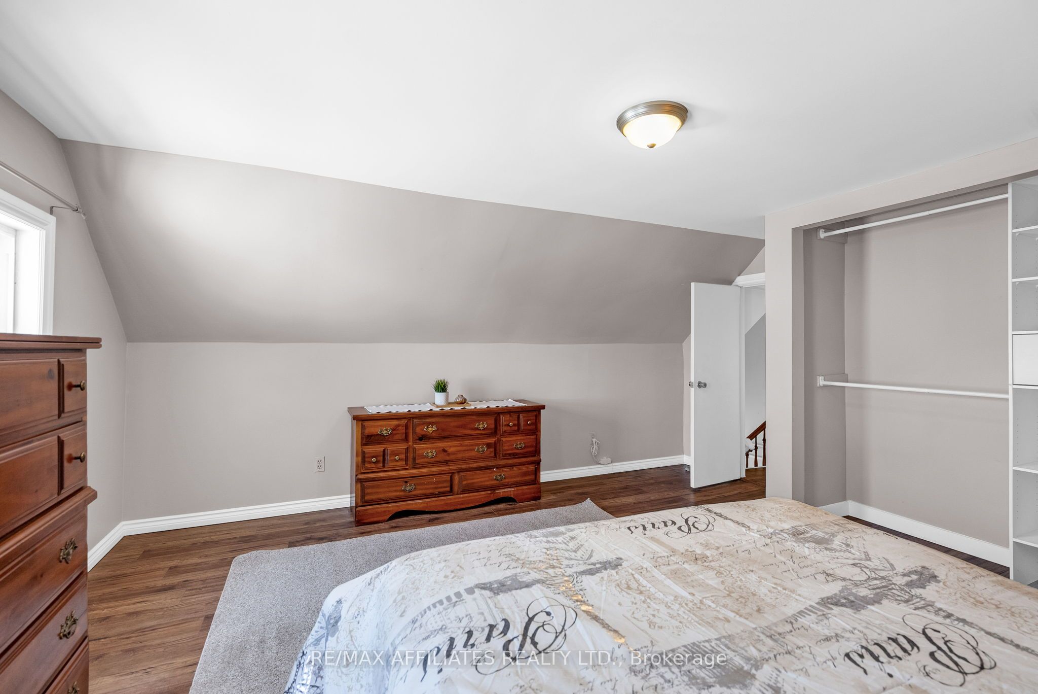 56 Centre Street Property Photo 22