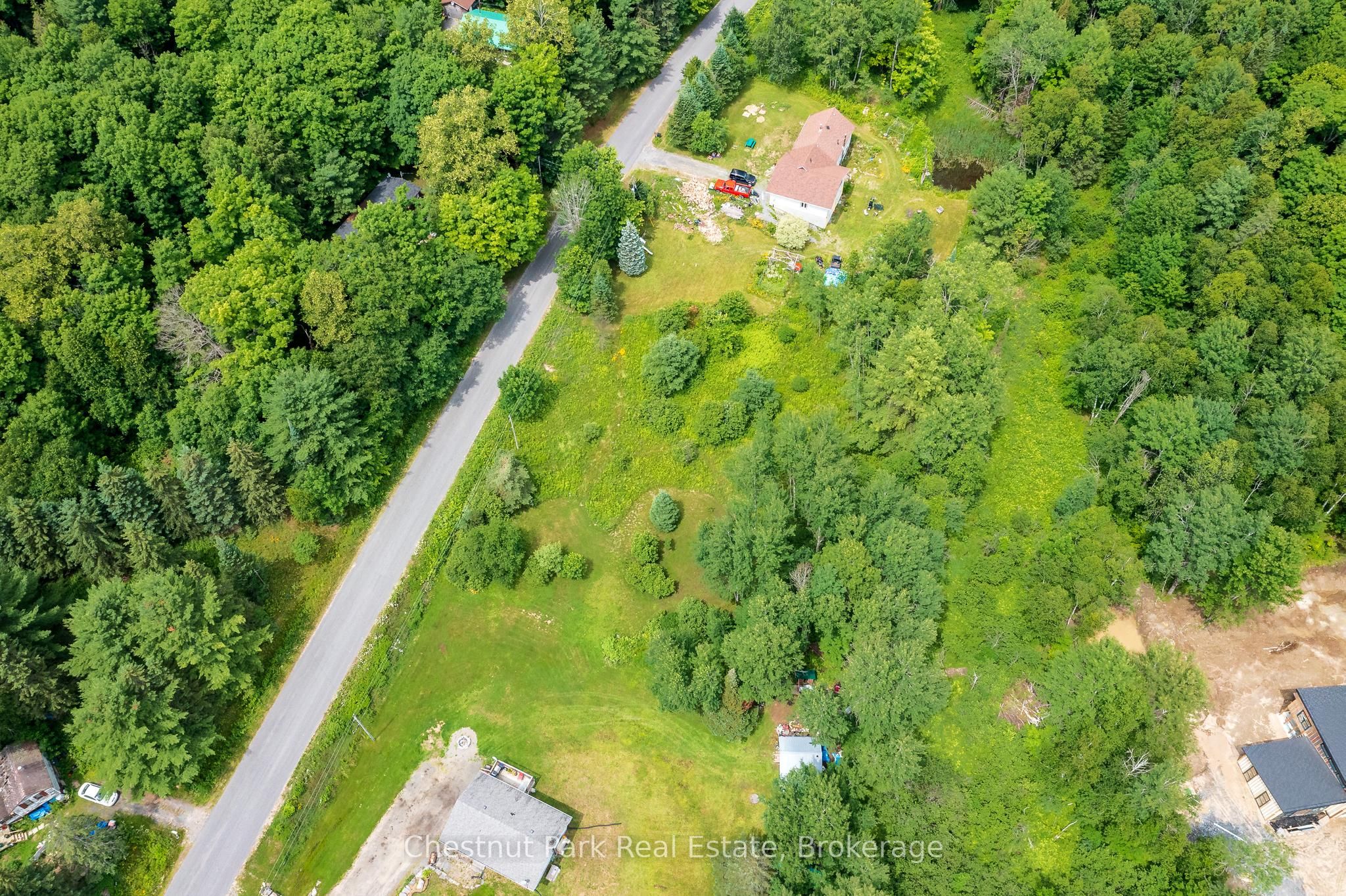 17 Vernon Lane Property Photo 14