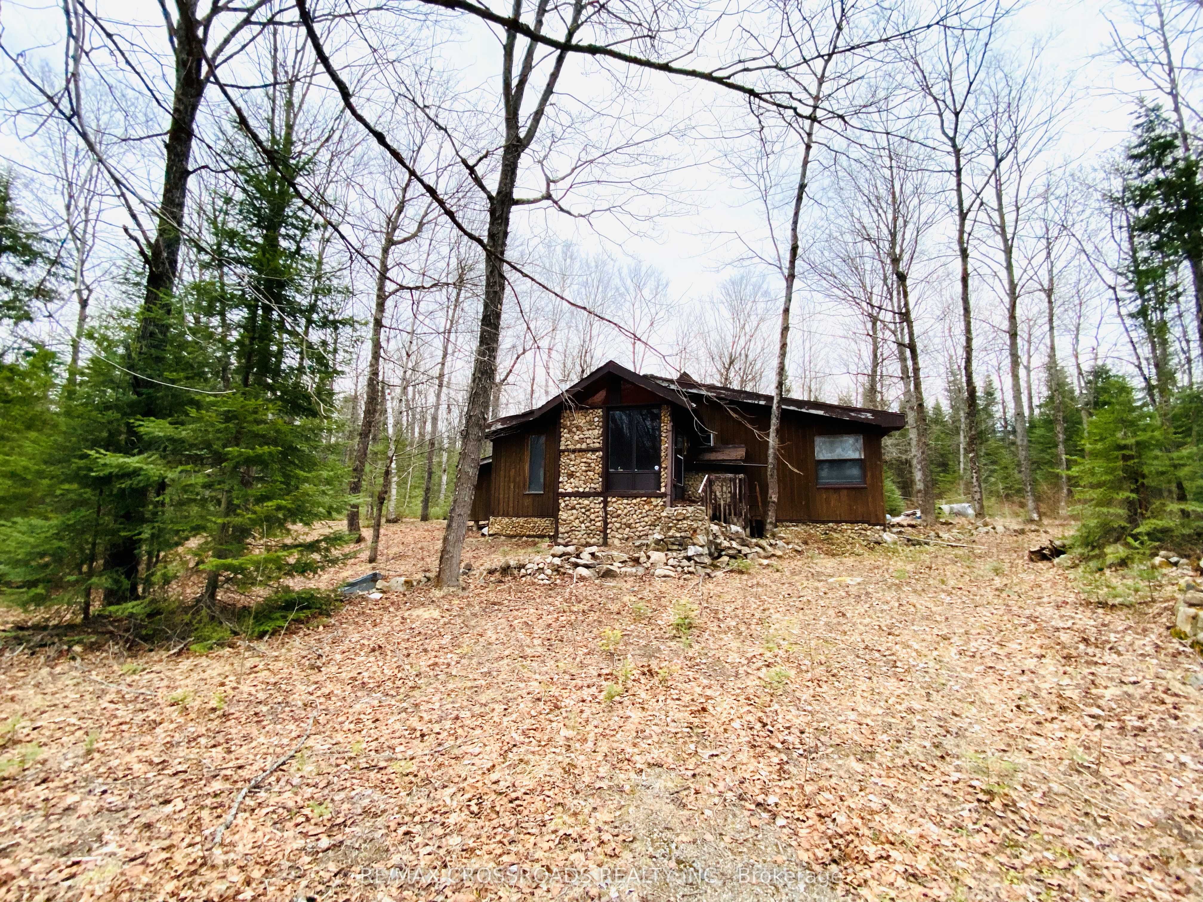 1930 Glamor Lake Road Property Photo 4