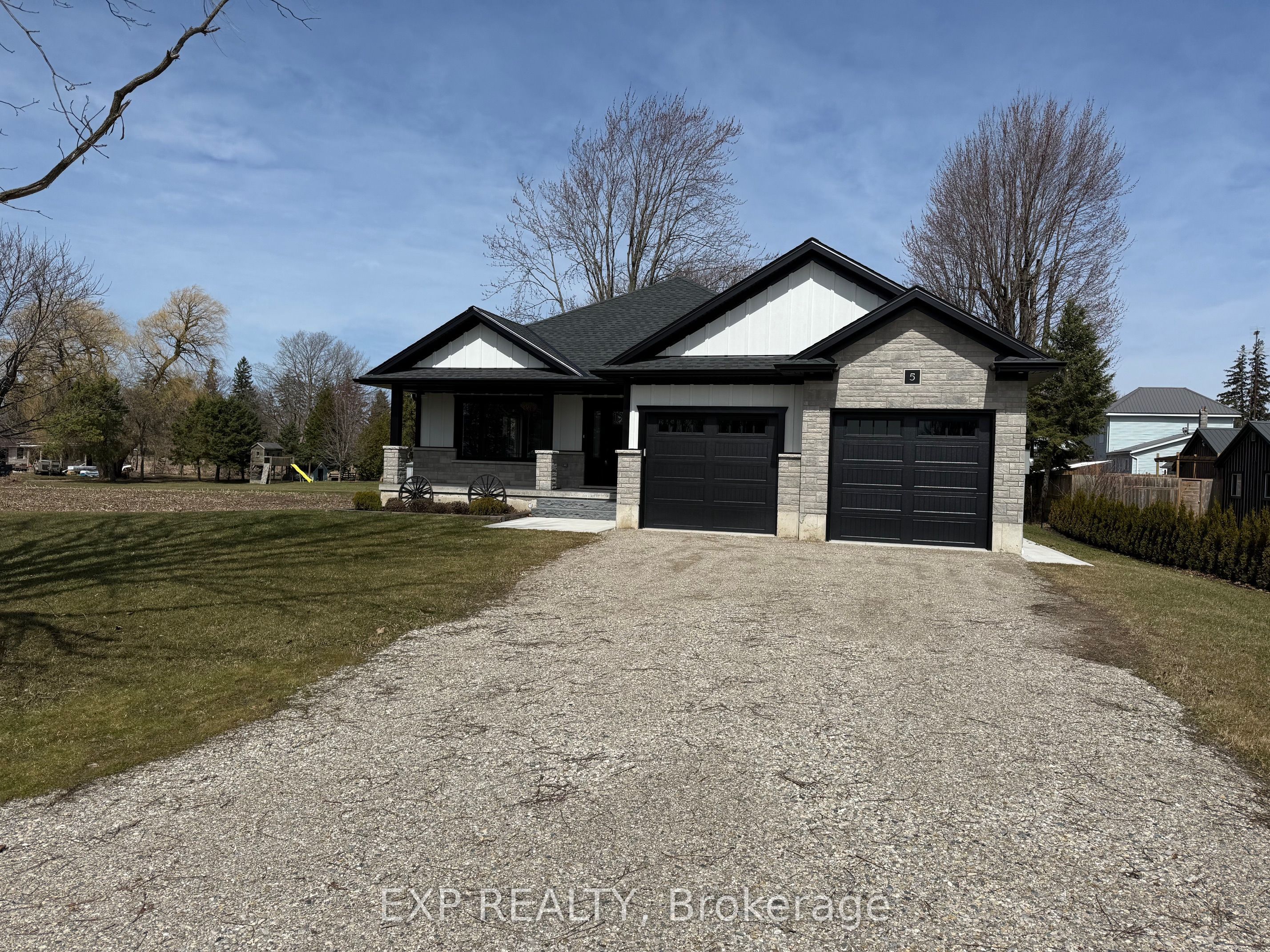 5 Sophia Street Property Photo 41