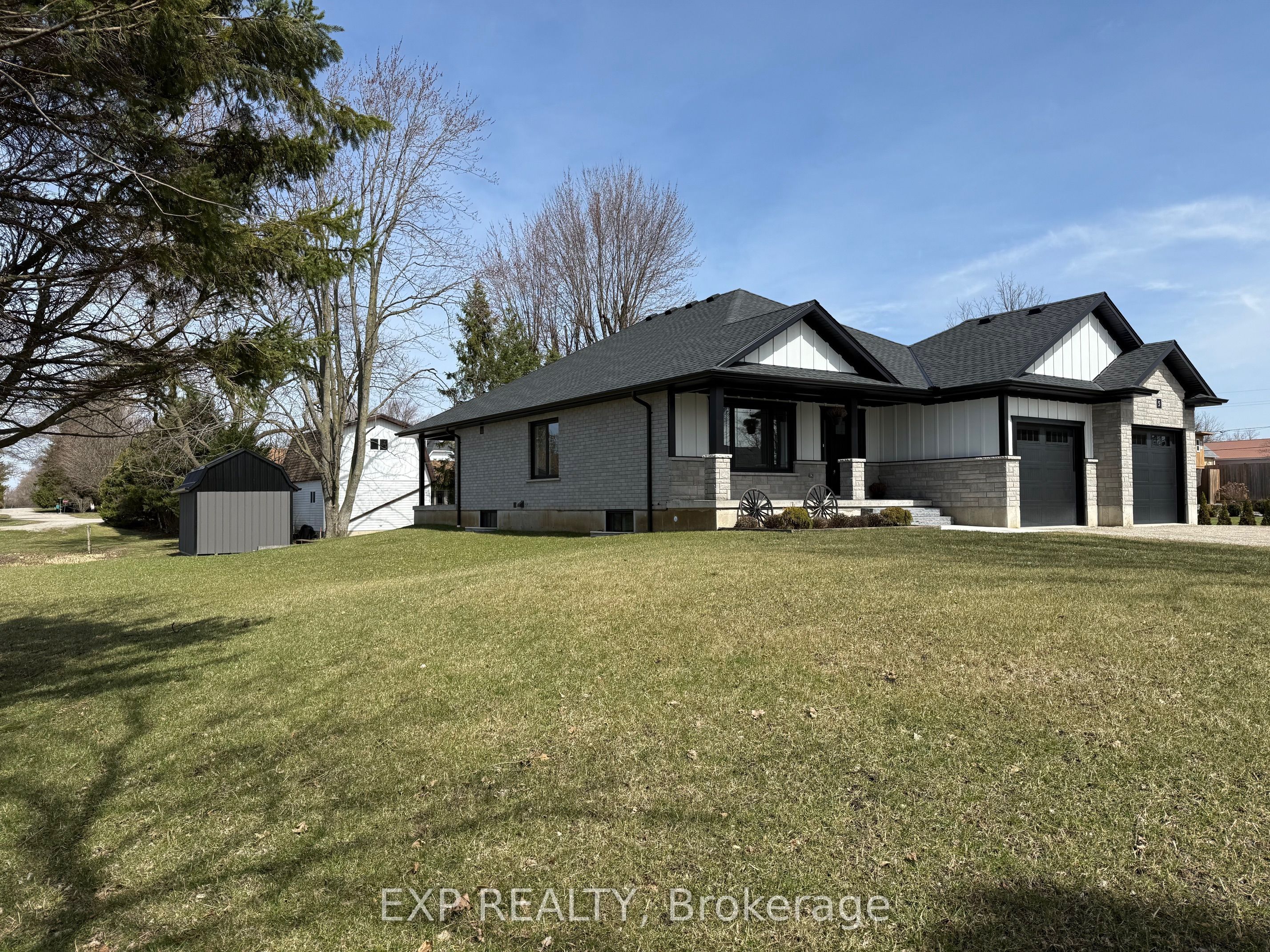 5 Sophia Street Property Photo 42
