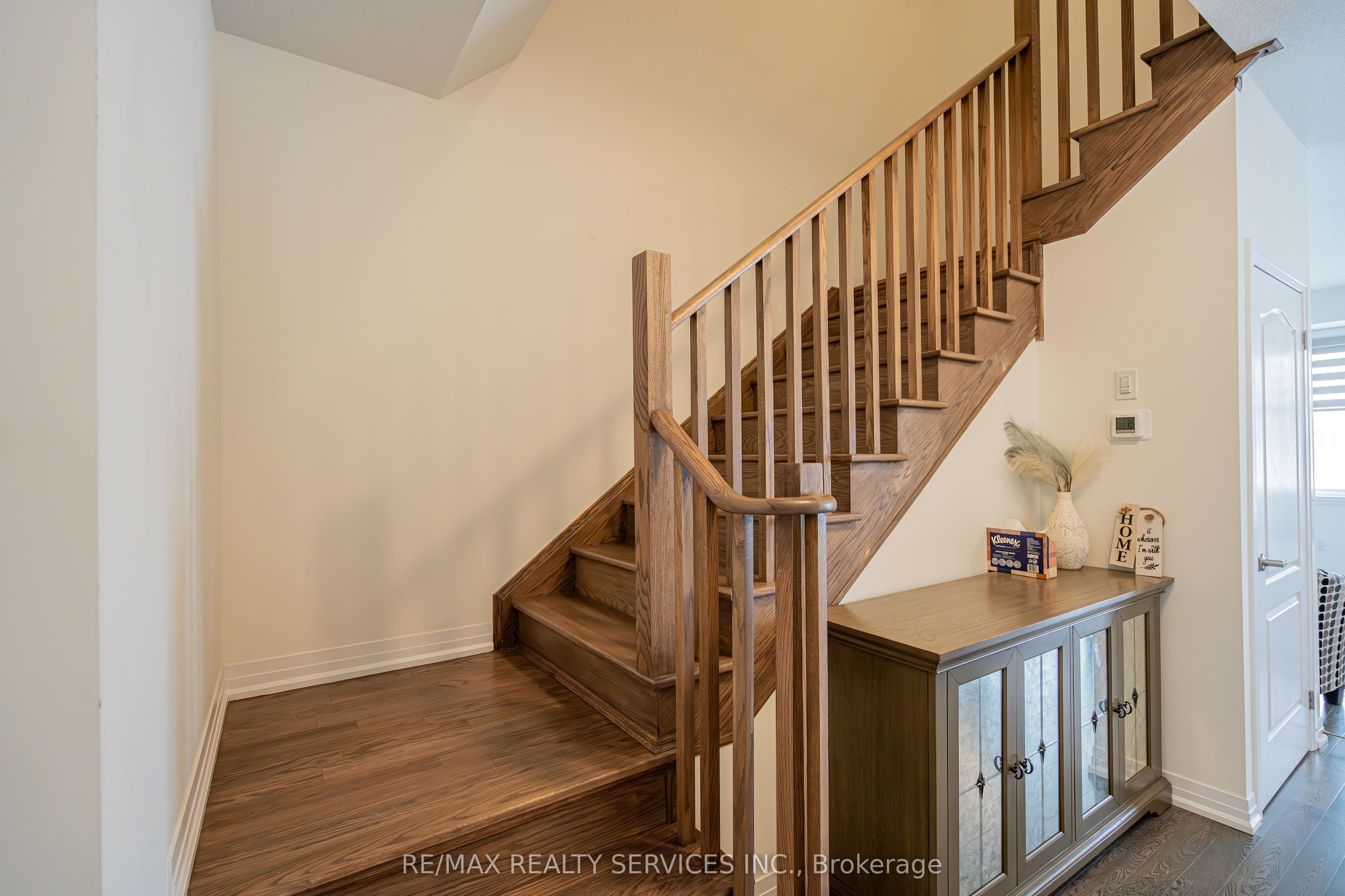 119 Brighton Lane Property Photo 17