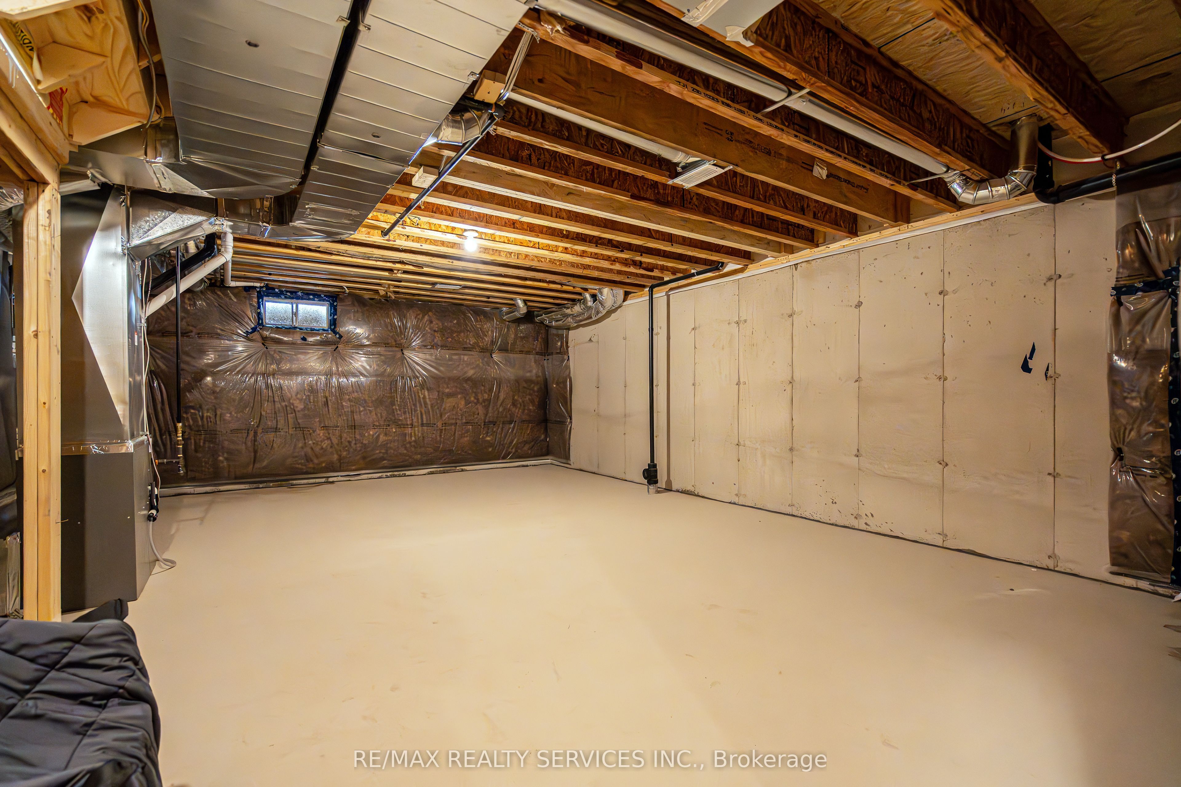 119 Brighton Lane Property Photo 33