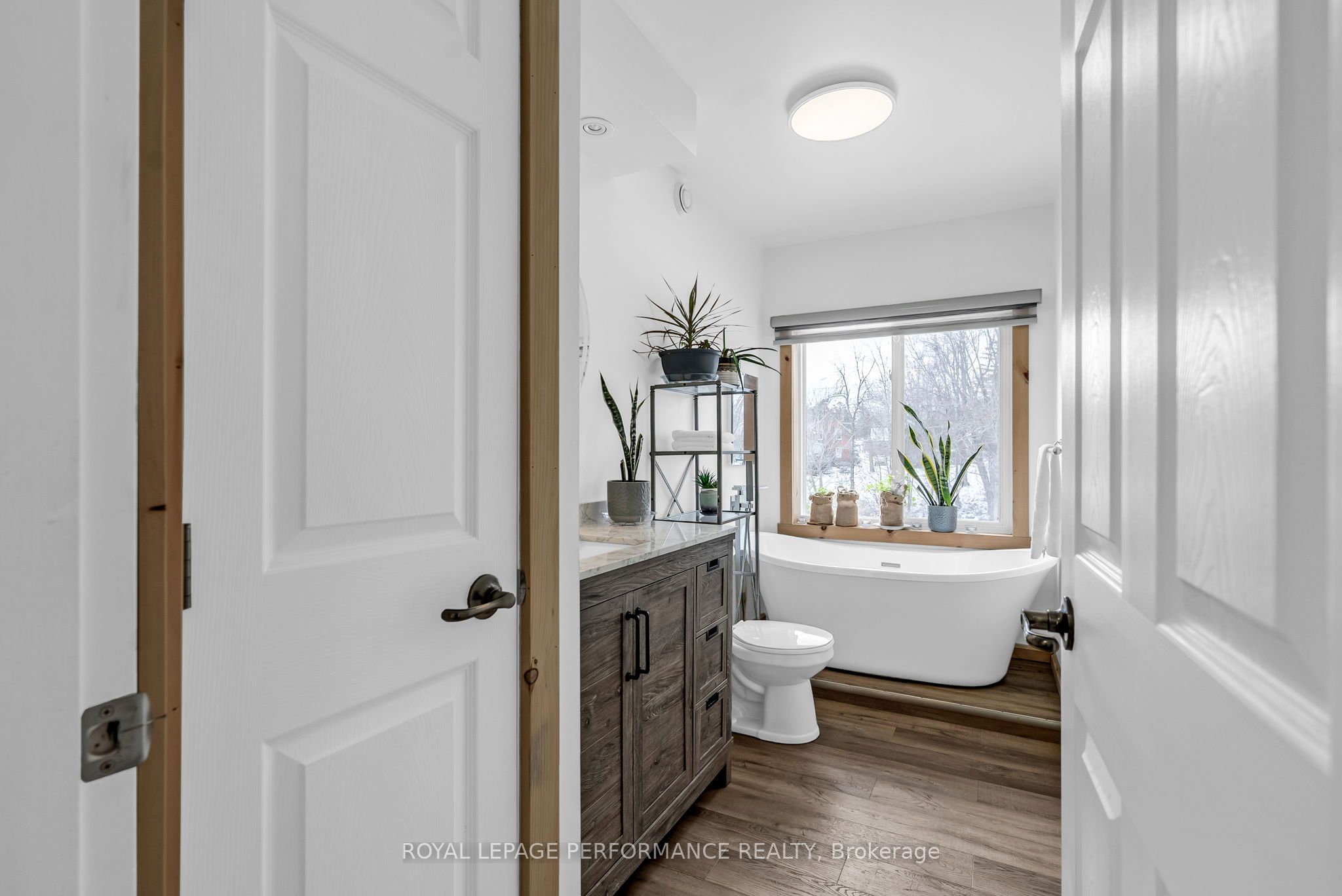 4888 Mcmartin Street Property Photo 10