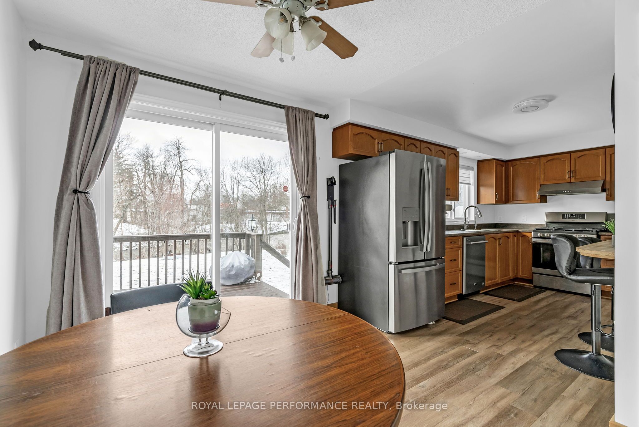 4888 Mcmartin Street Property Photo 12
