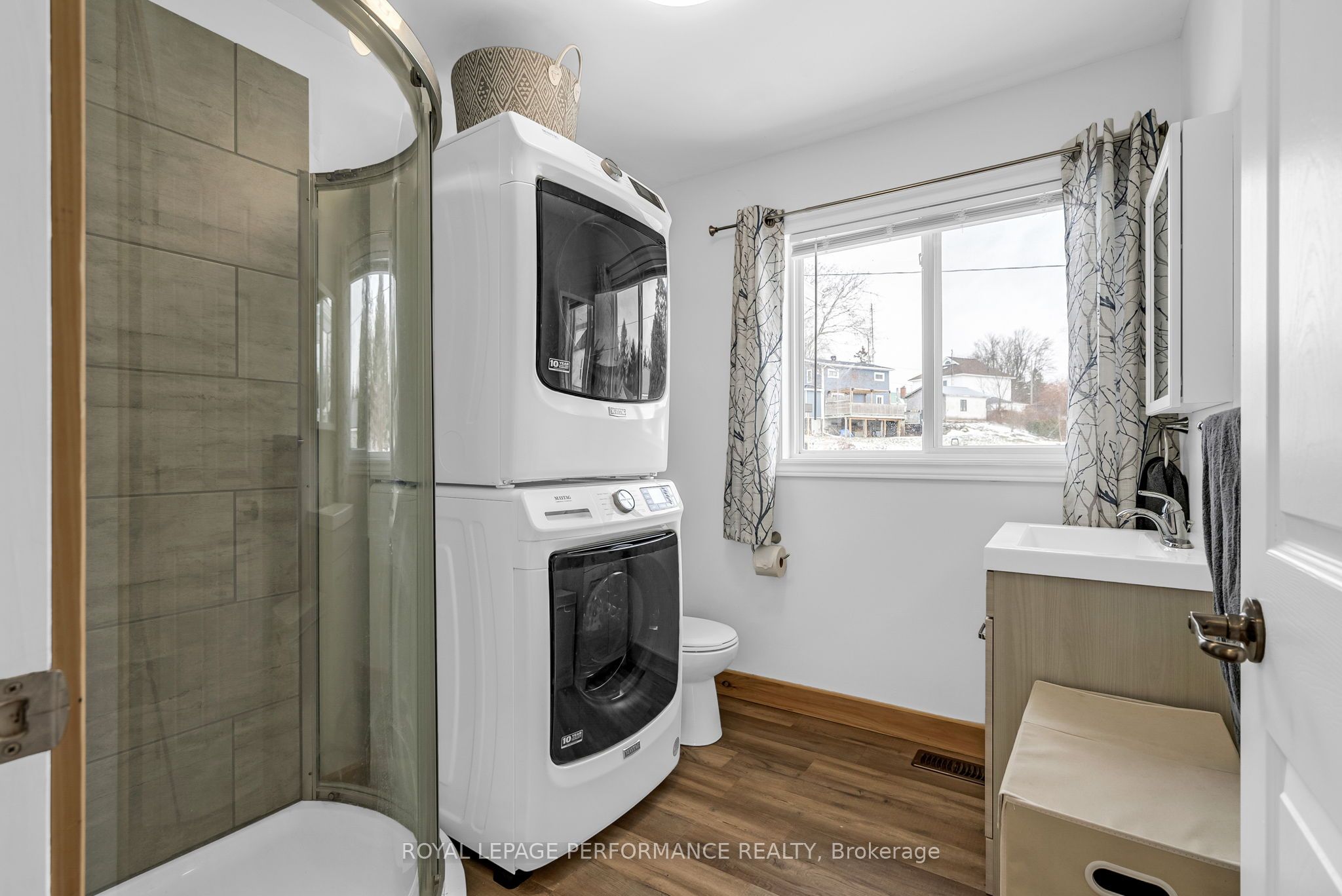 4888 Mcmartin Street Property Photo 15