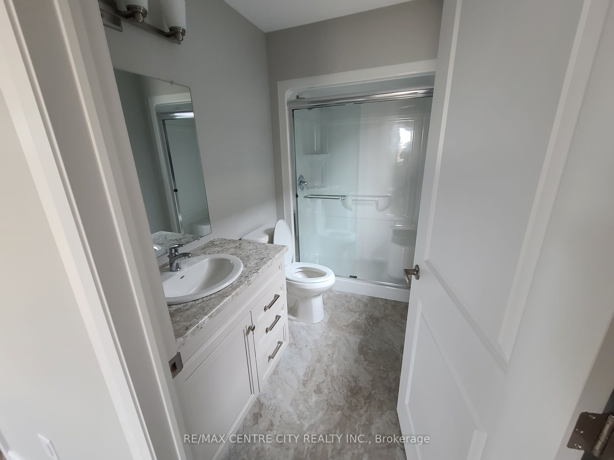 137 Arrowhead Lane Property Photo 12