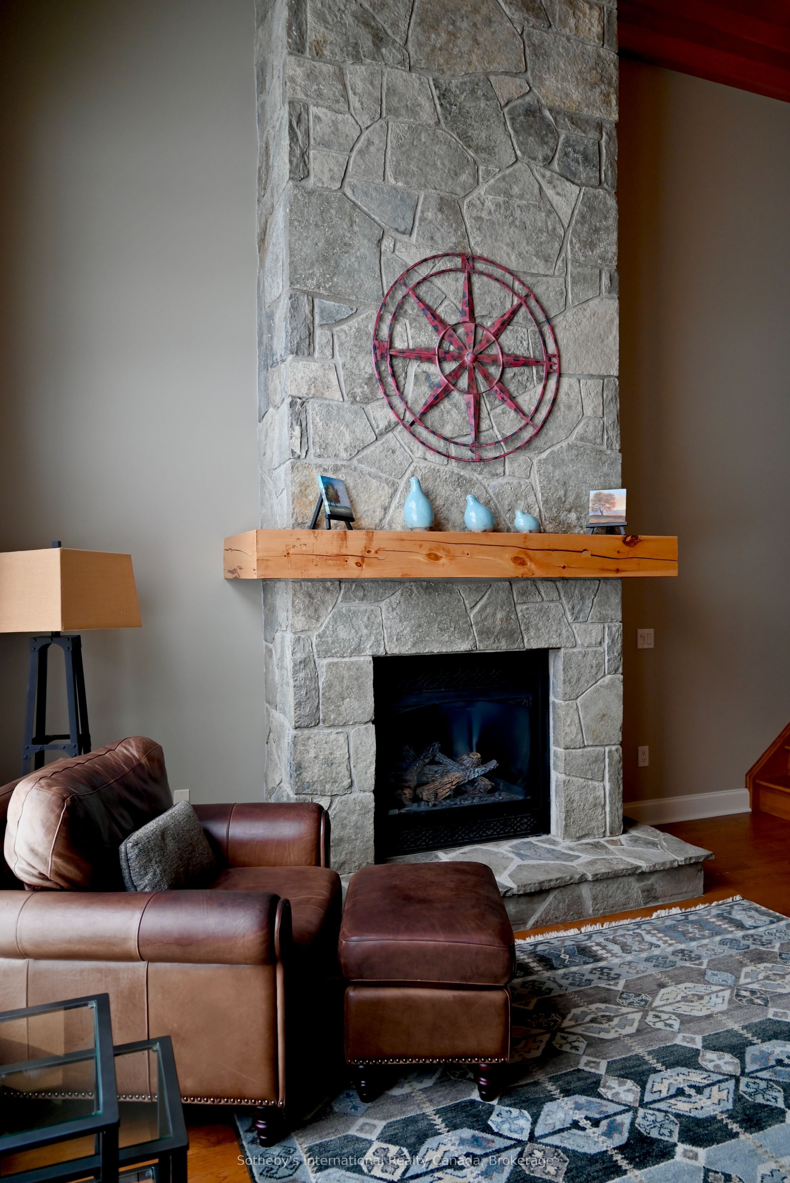 #c4 W9 - 3876 Muskoka Road 118 Road Property Photo 20