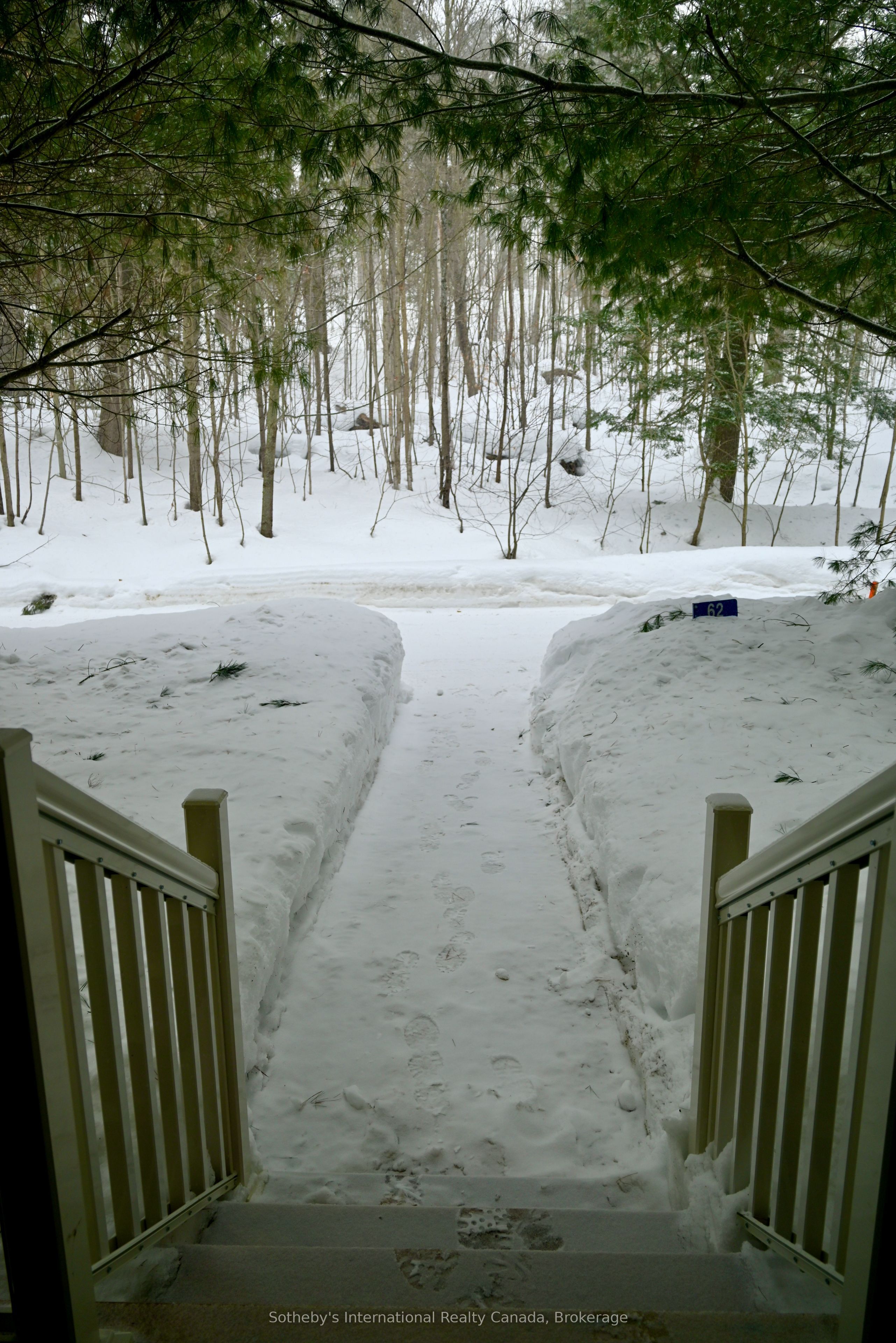 #c4 W9 - 3876 Muskoka Road 118 Road Property Photo 26