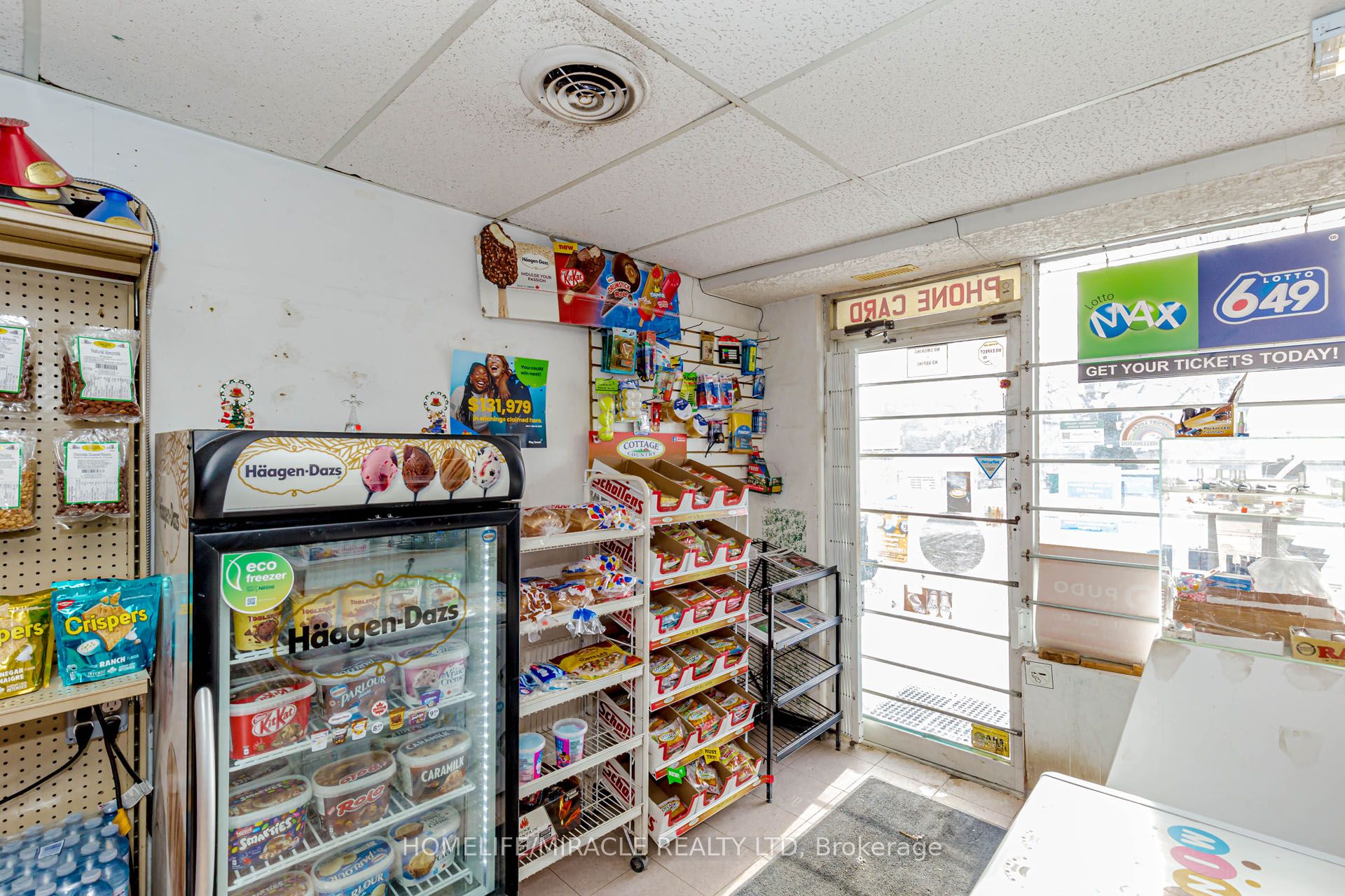 #3 - 16 Mill Street Property Photo 8