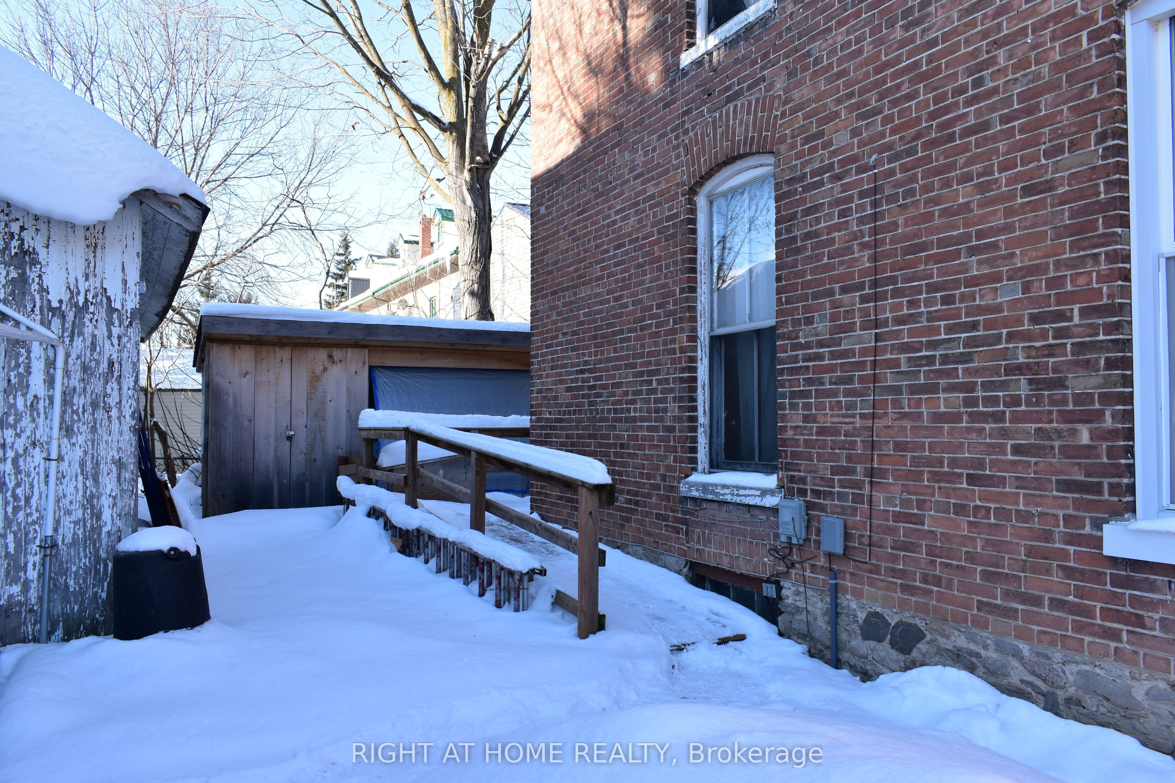 23 Glenelg Street Property Photo 6
