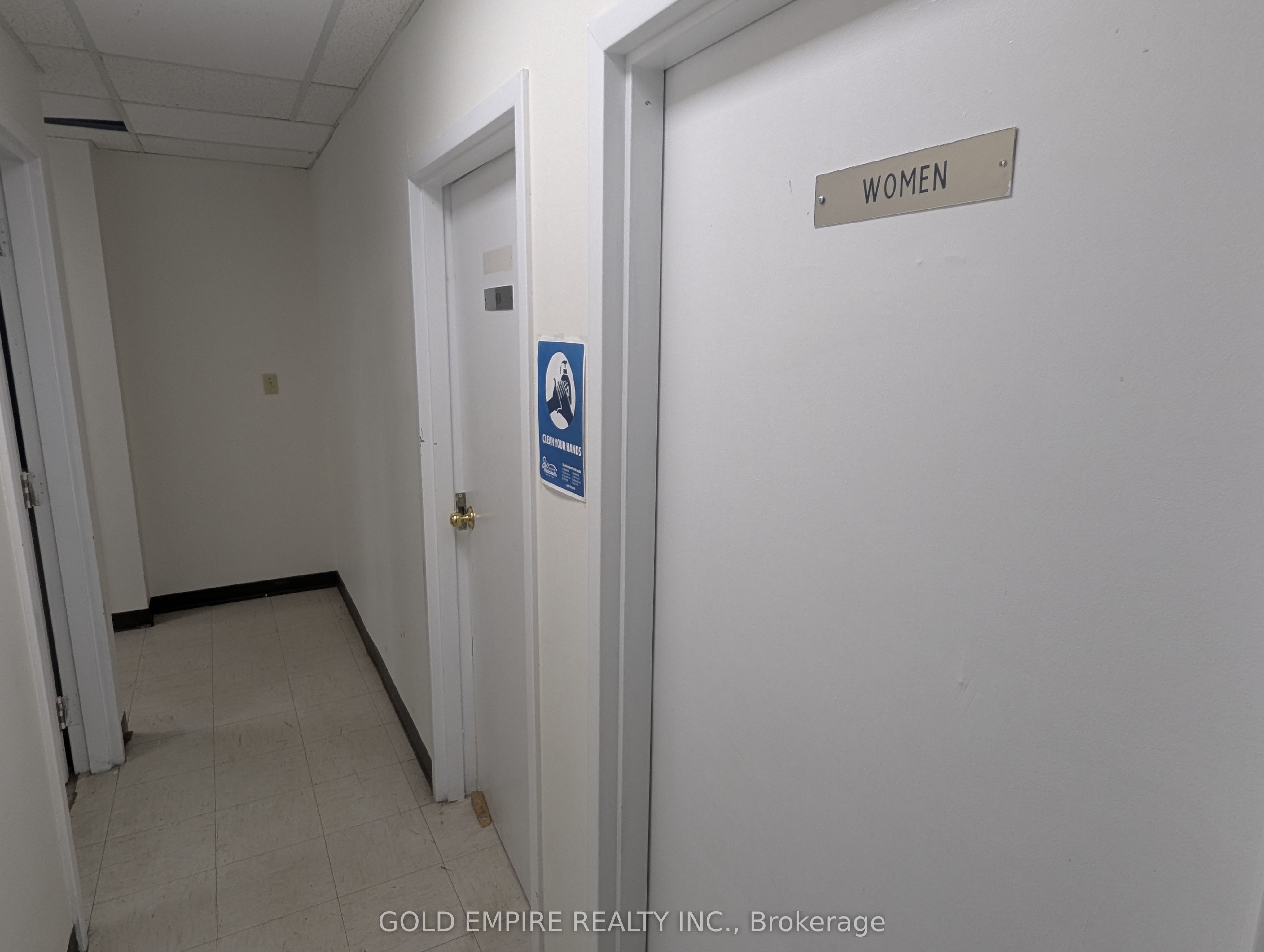##8 - 41 Mondamin Street Property Photo 17