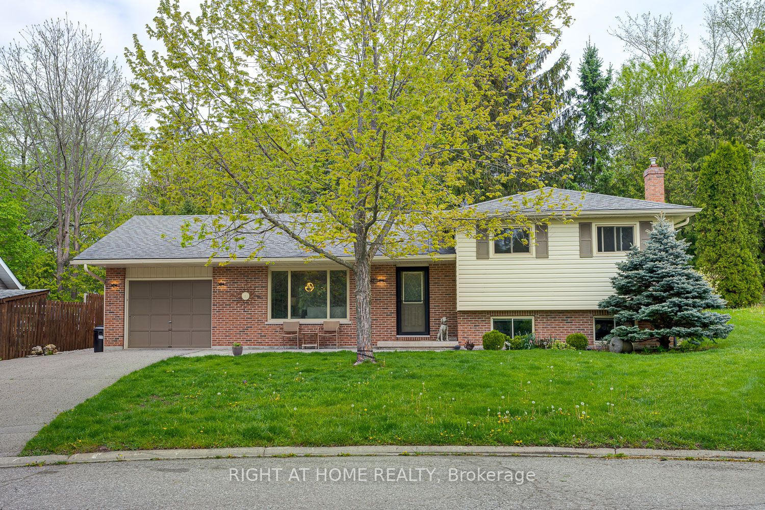 41 Janlisda Drive Property Photo 1