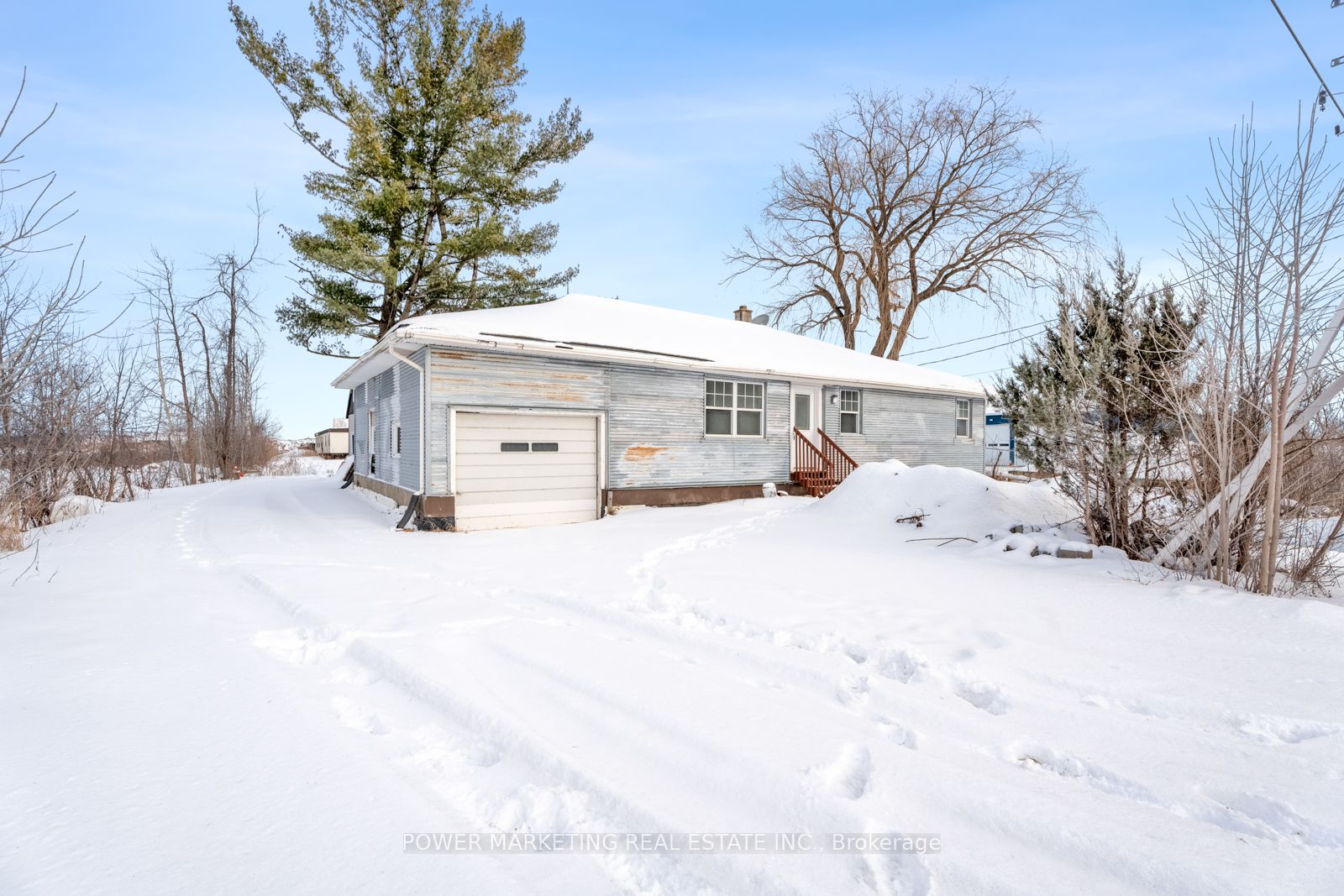 5409 Boundary Road Property Photo