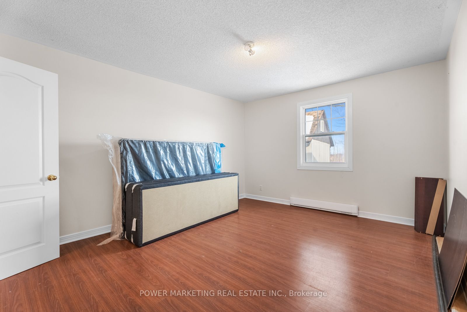 5409 Boundary Road Property Photo 8