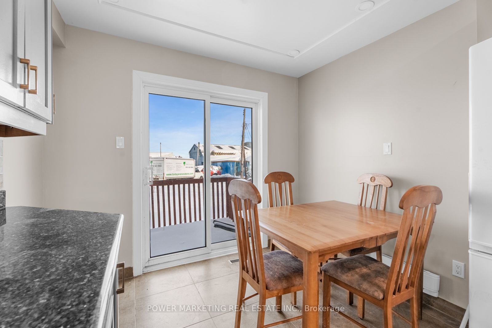 5409 Boundary Road Property Photo 12
