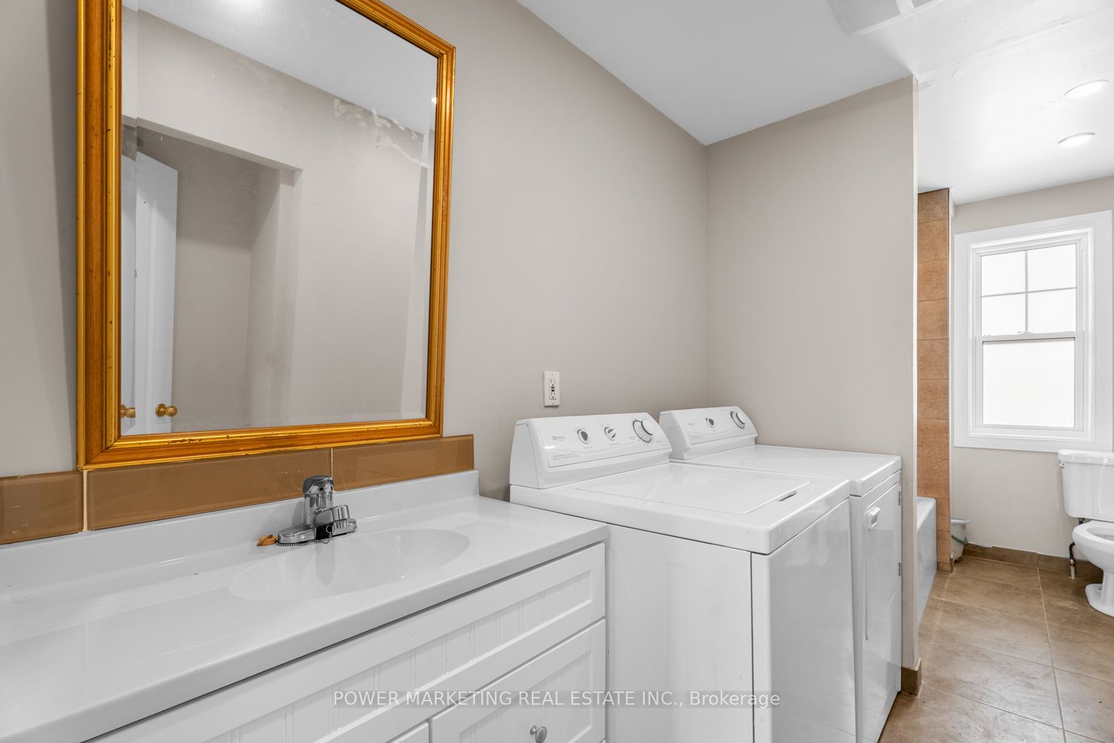 5409 Boundary Road Property Photo 16