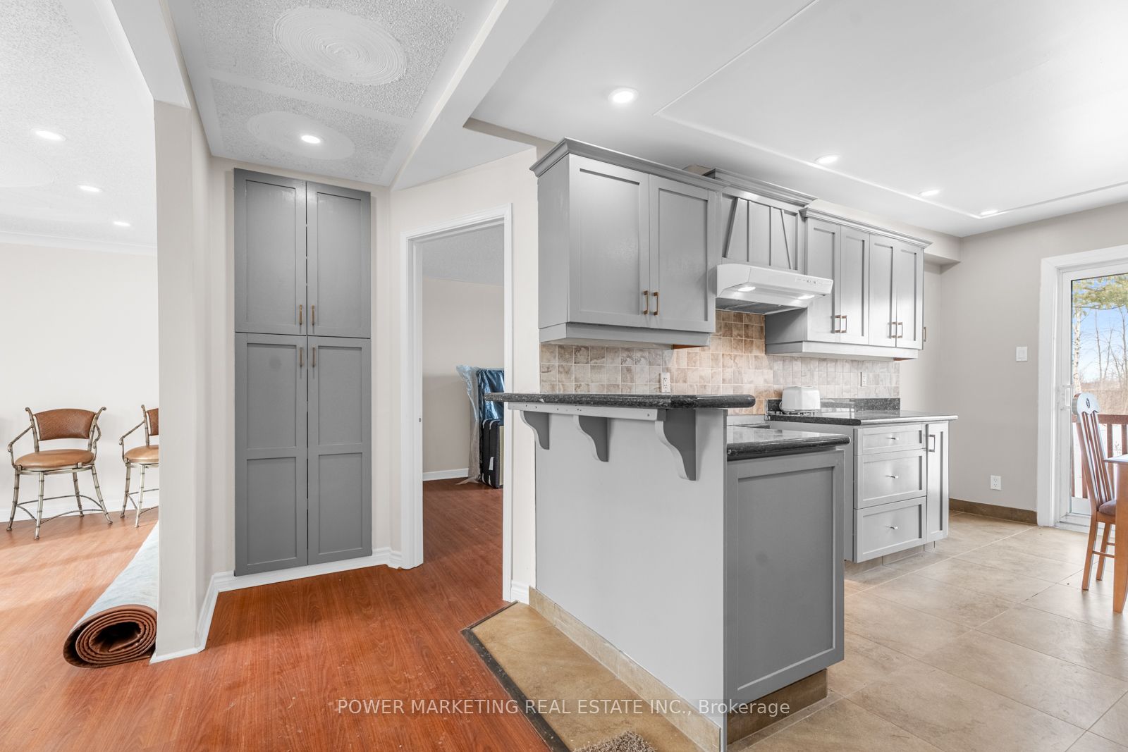 5409 Boundary Road Property Photo 22