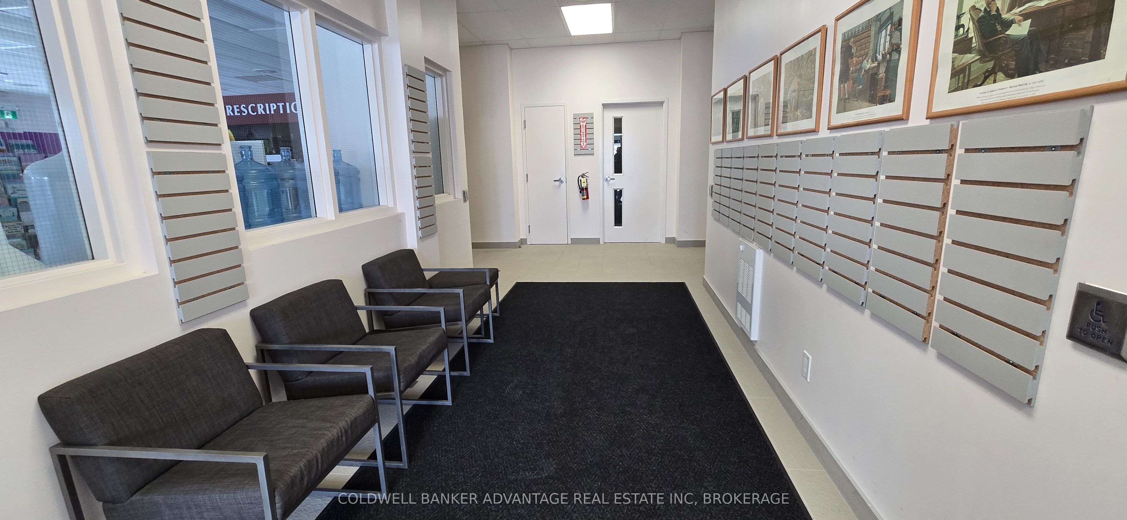 427 Steele Street Property Photo 6